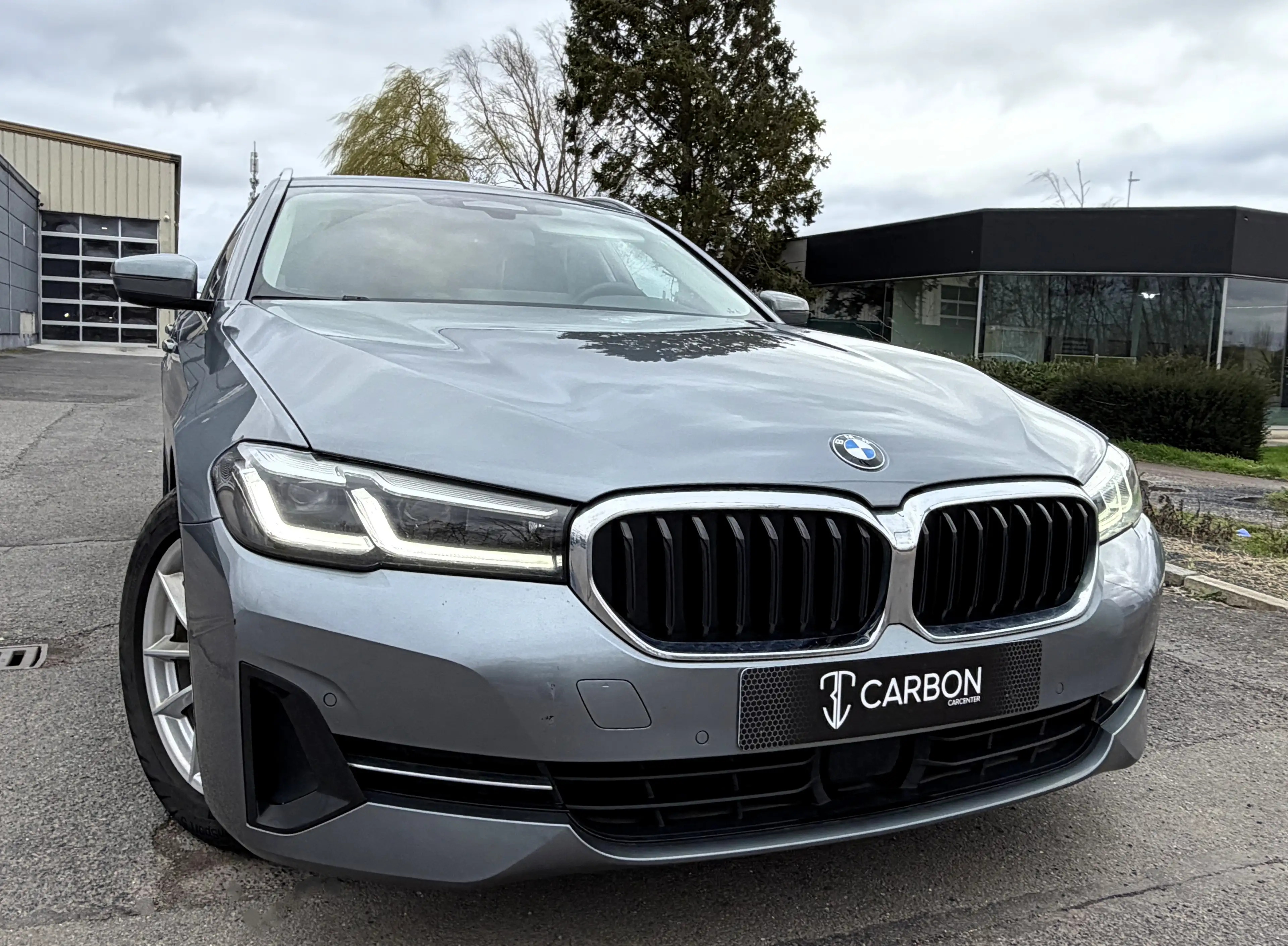 BMW 518 dA CONFORT SEATS/CAMERA/KEYLESS/COCKPIT/CAMERA — photo 7
