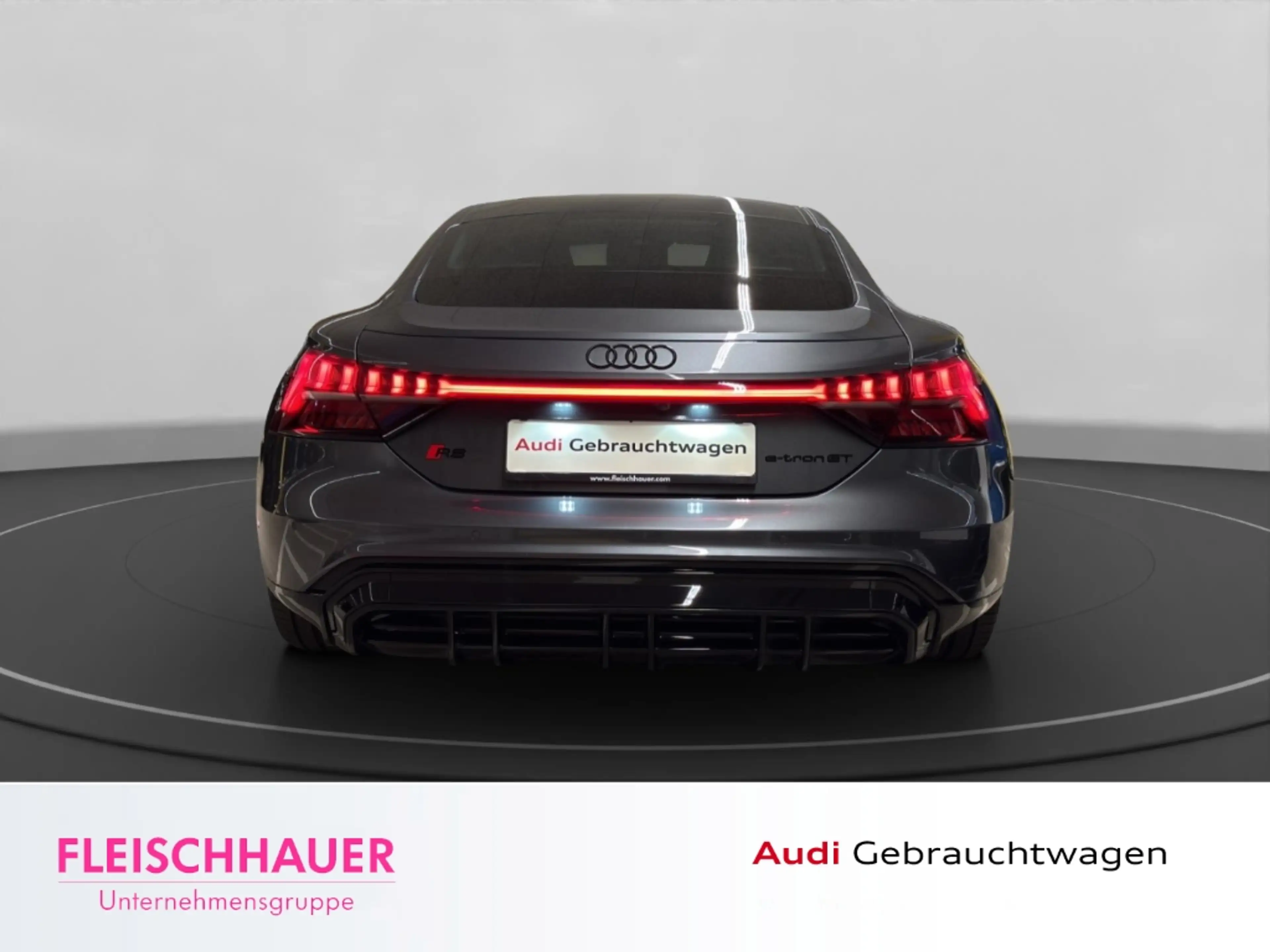 Audi e-tron MATRIX+360+HUD+PANO+NAVI+SPORTSITZE-PRO+SHZ+DAB — photo 6