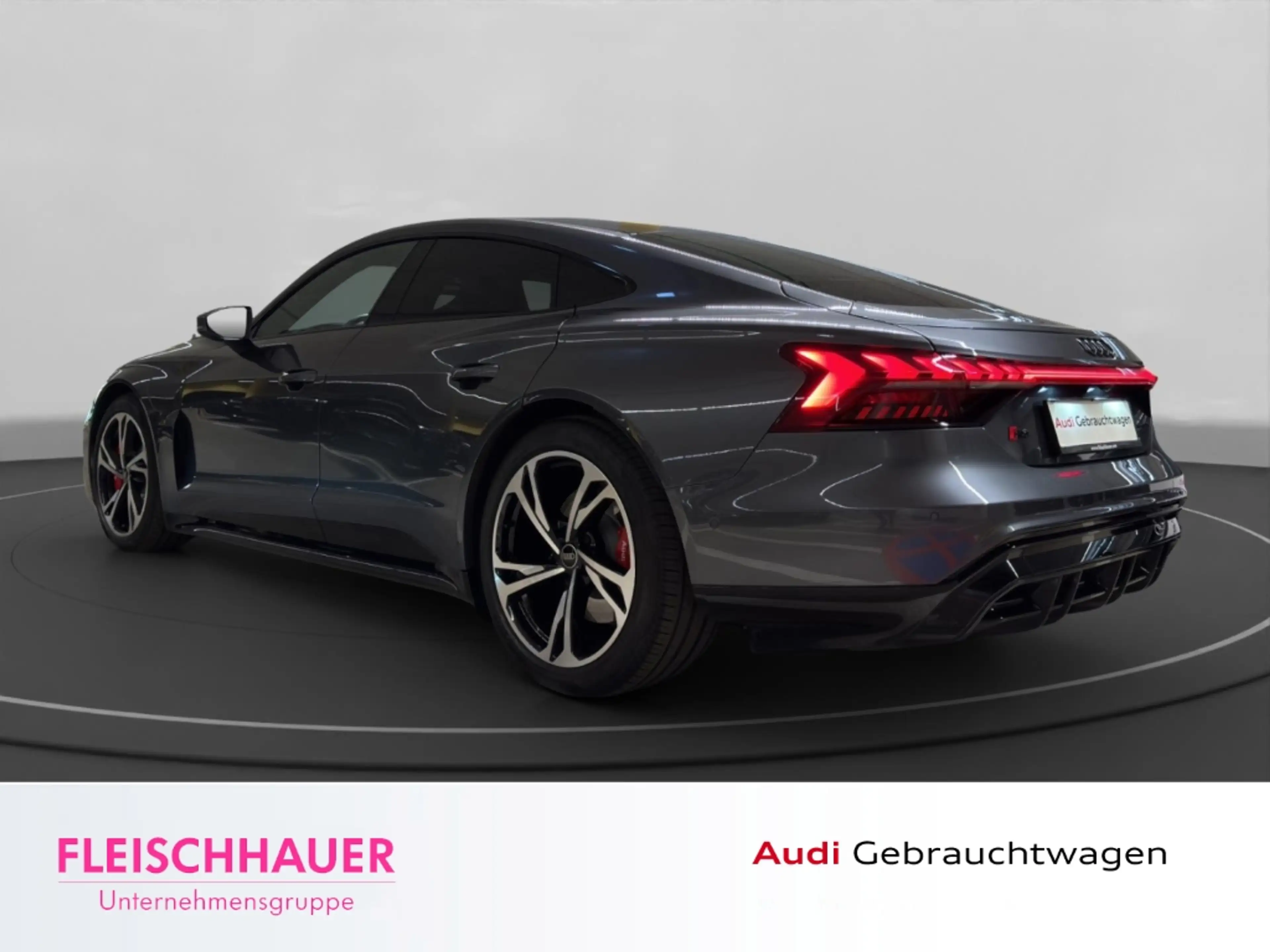 Audi e-tron MATRIX+360+HUD+PANO+NAVI+SPORTSITZE-PRO+SHZ+DAB — photo 5