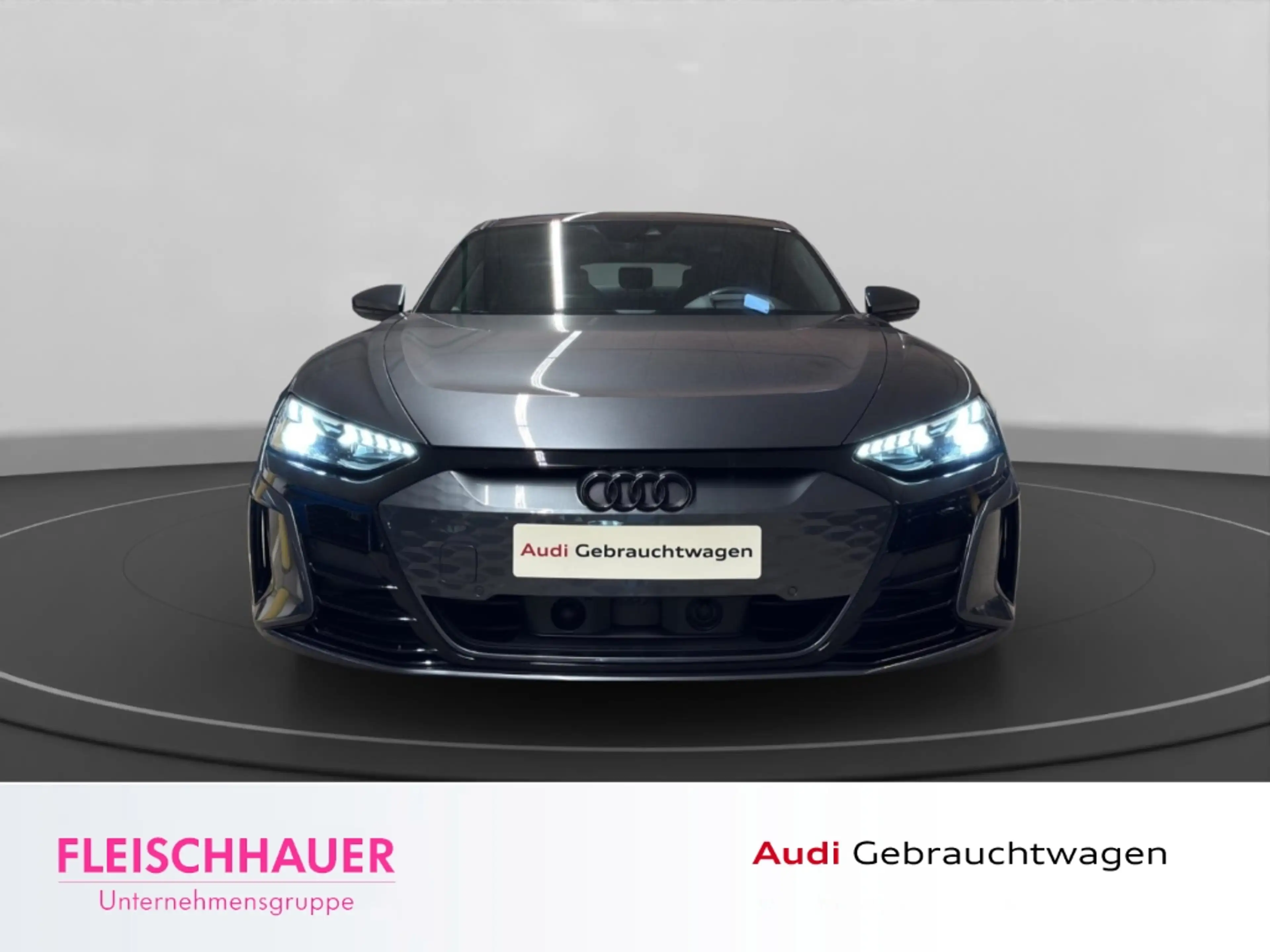 Audi e-tron MATRIX+360+HUD+PANO+NAVI+SPORTSITZE-PRO+SHZ+DAB — photo 2