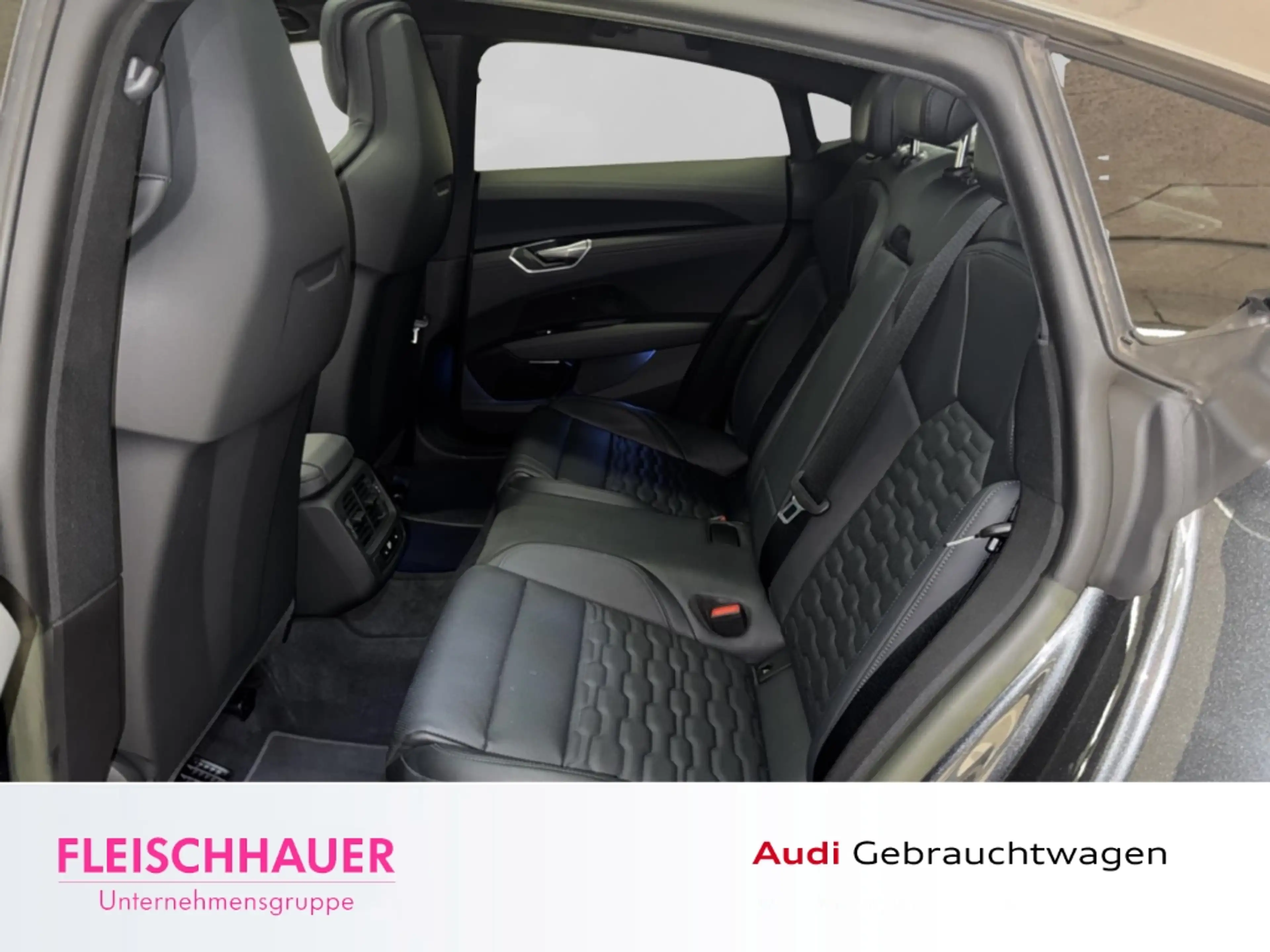 Audi e-tron MATRIX+360+HUD+PANO+NAVI+SPORTSITZE-PRO+SHZ+DAB — photo 10