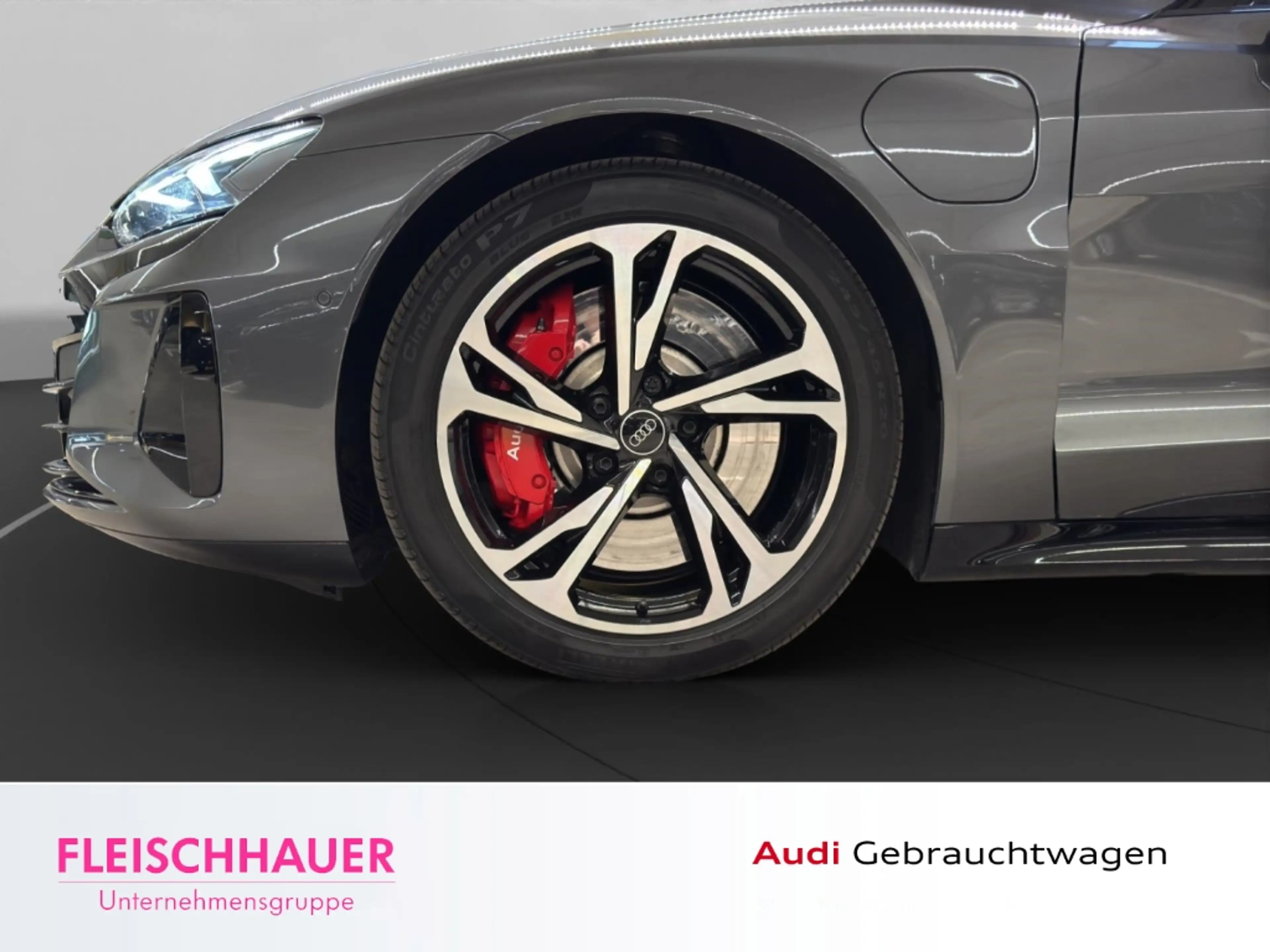 Audi e-tron MATRIX+360+HUD+PANO+NAVI+SPORTSITZE-PRO+SHZ+DAB — photo 7