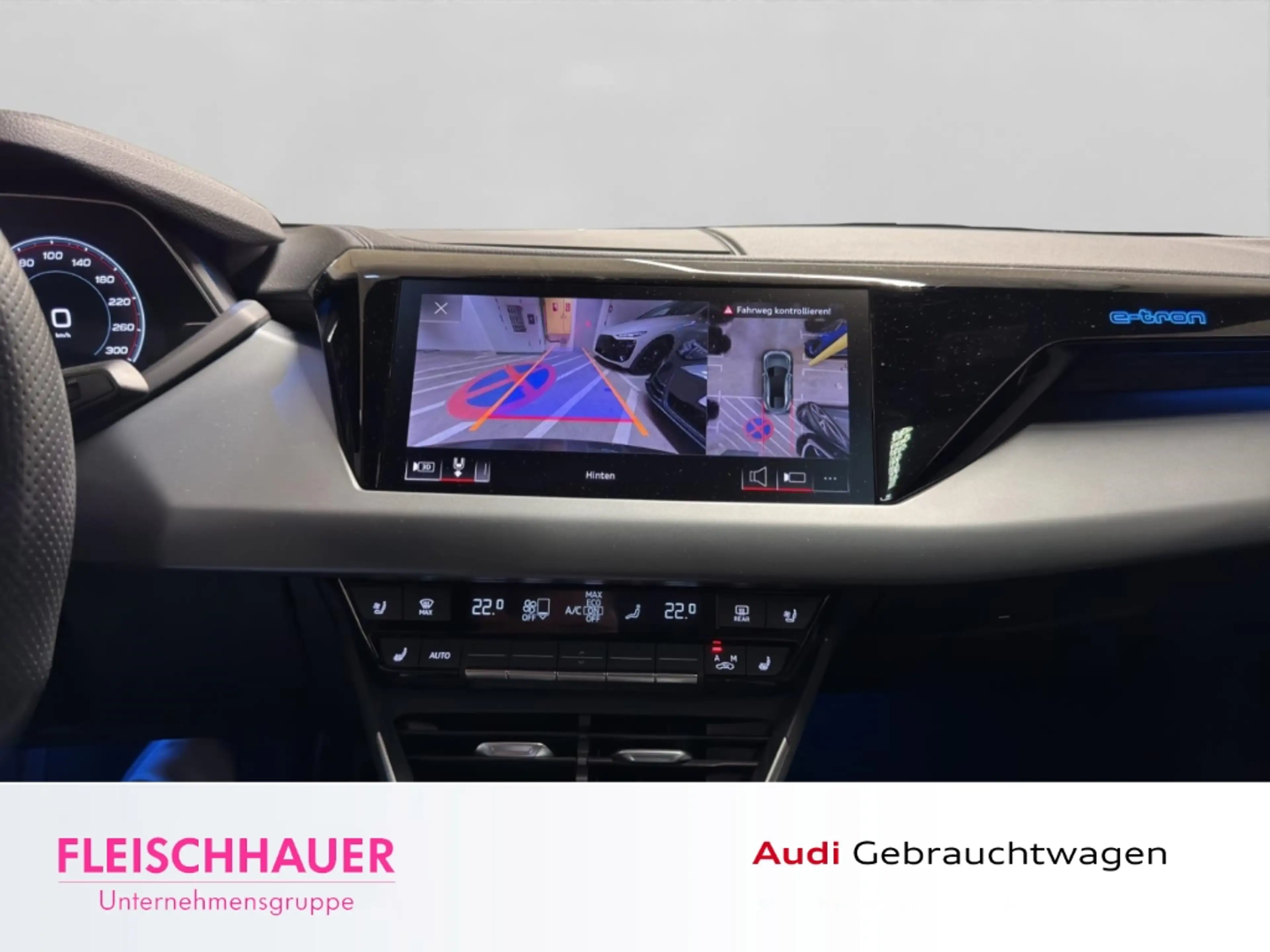 Audi e-tron MATRIX+360+HUD+PANO+NAVI+SPORTSITZE-PRO+SHZ+DAB — photo 15