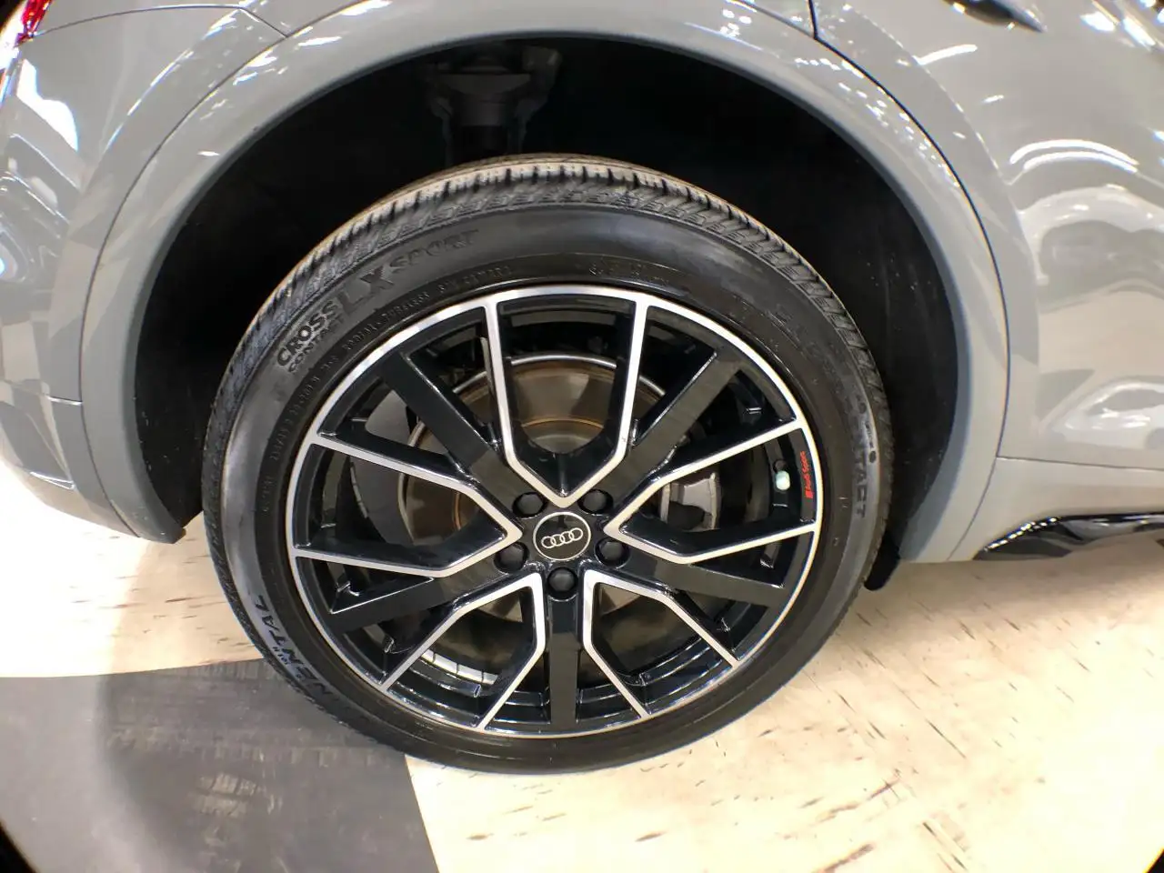 Audi Q5 снимка Audi Q5