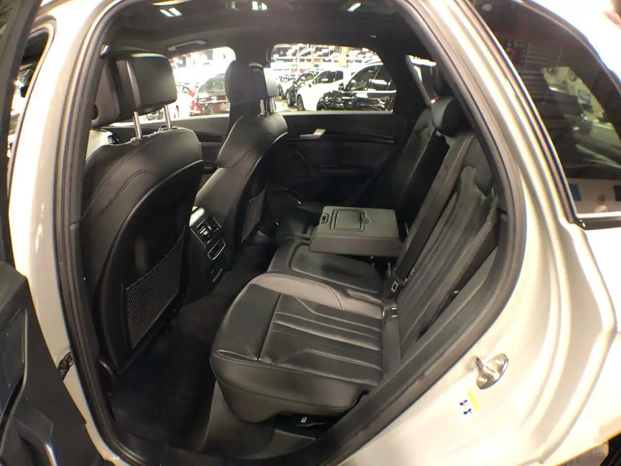 Audi Q5 снимка Audi Q5