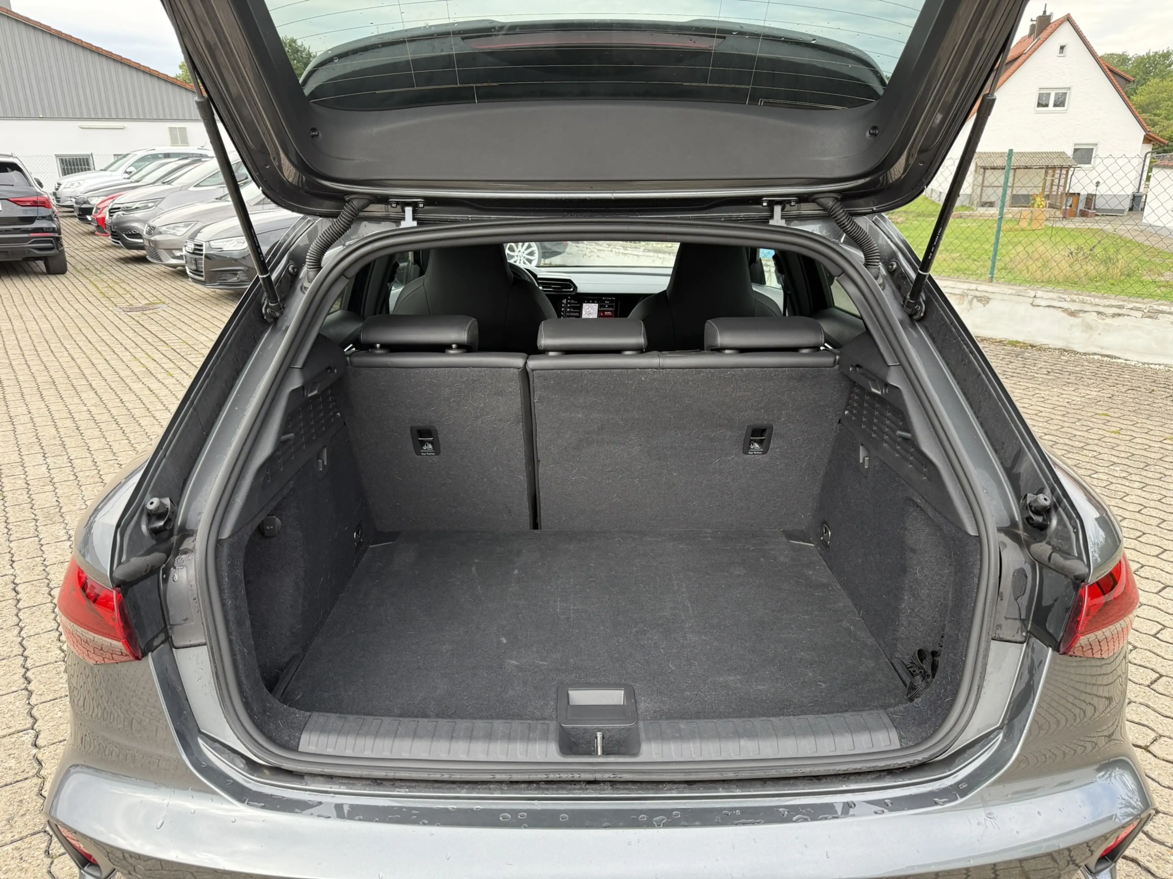 Audi S3 Sportback 2.0 TFSI S tr. ABGAS ACC HUD KAM SONOS — photo 15
