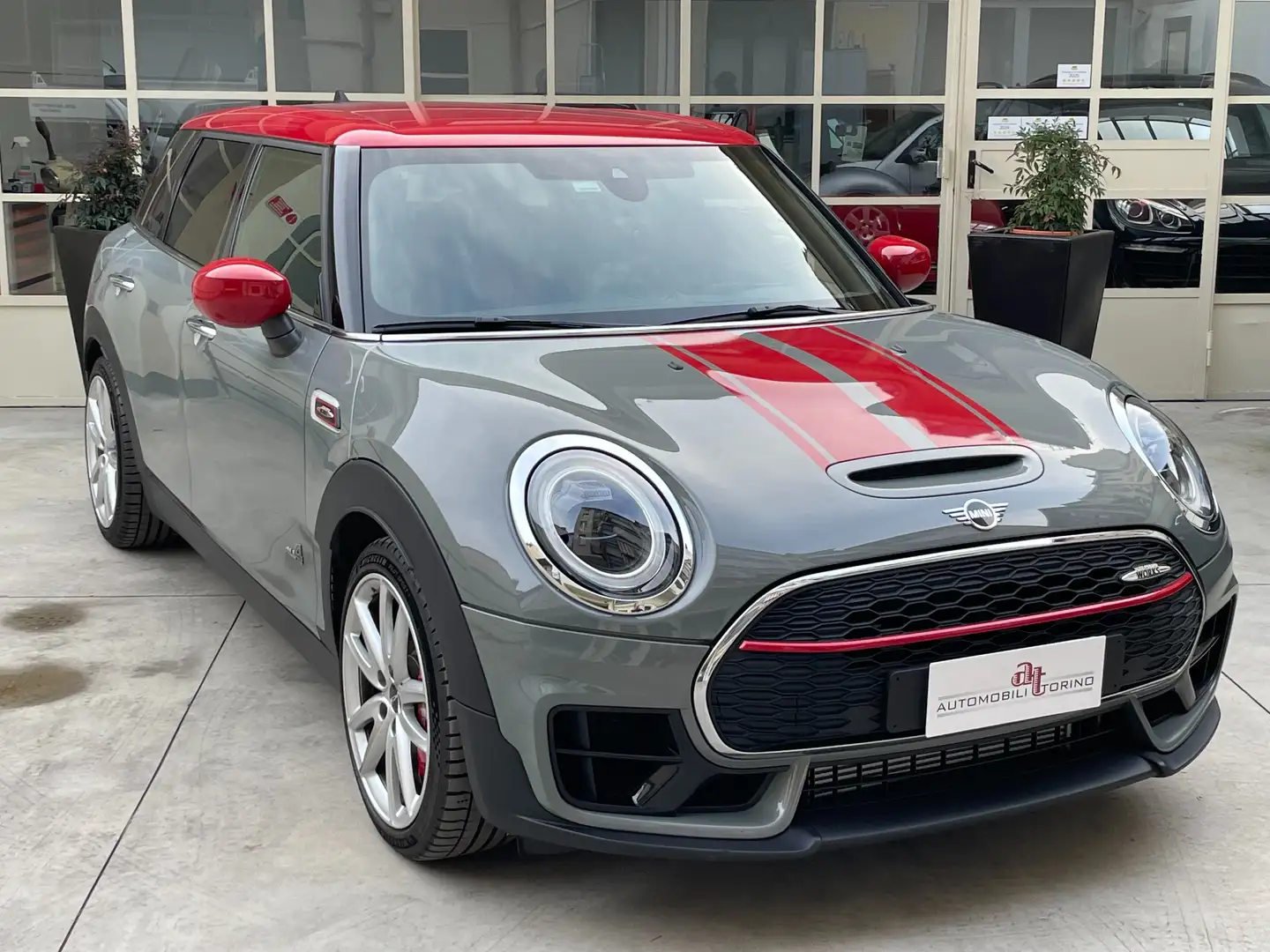 MINI John Cooper Works Clubman Mini IV F54 2019 Clubman 2.0 JCW Essential auto Gris - 2