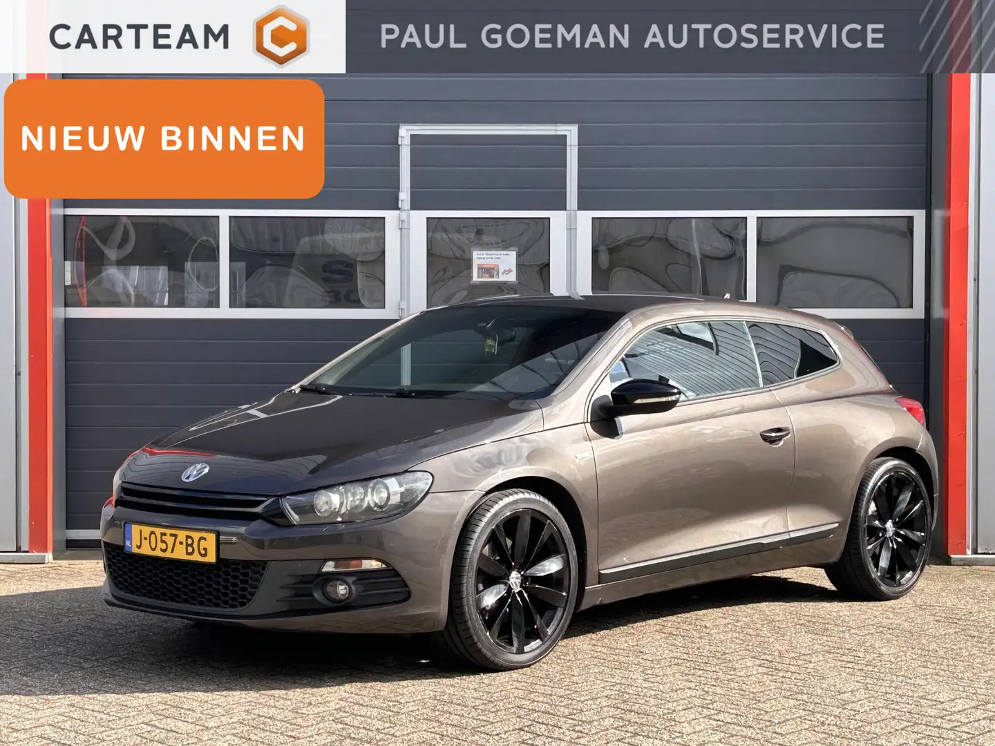 Volkswagen Scirocco 1.4 TSI Highline Plus Grijs - 1