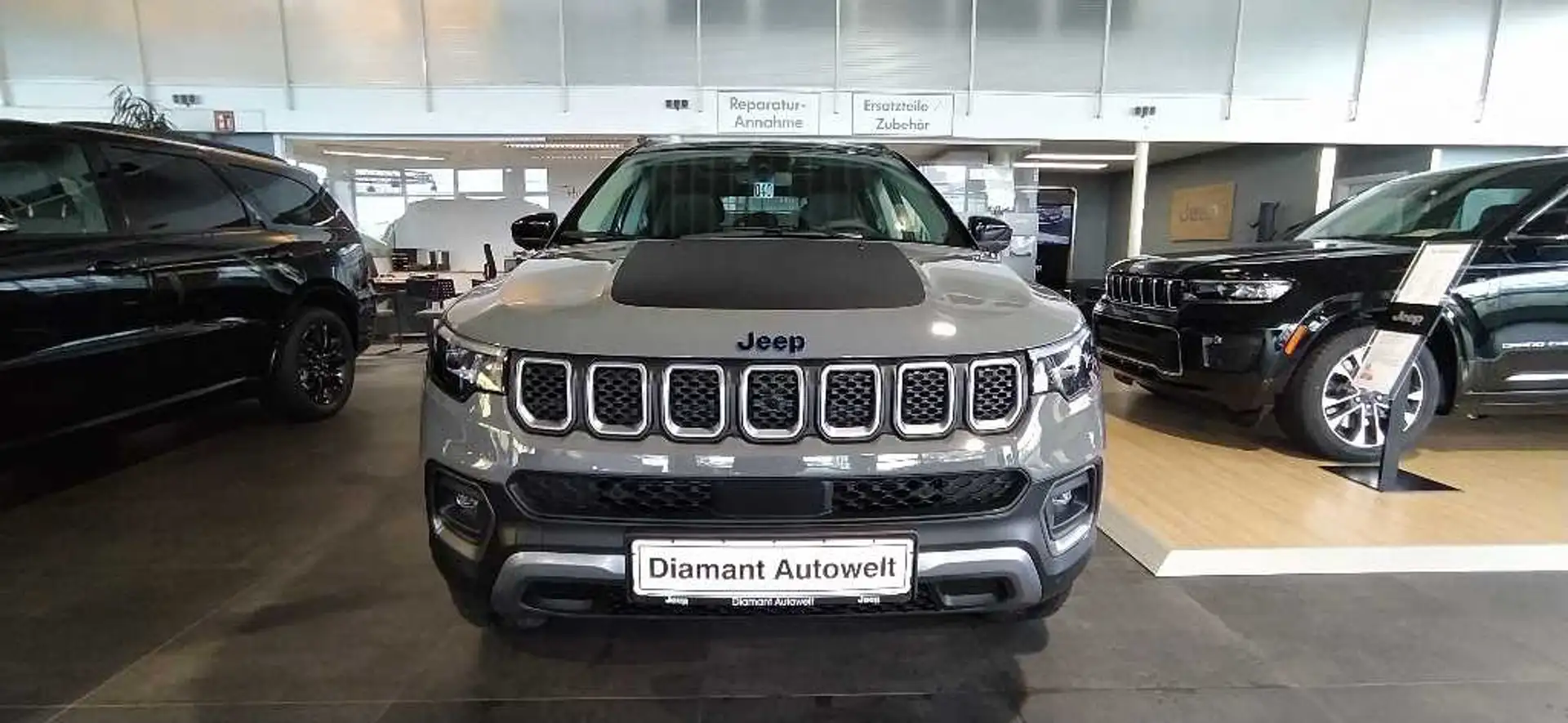 Jeep Compass PHEV MY23 High Upland | Panoramadach Grau - 2