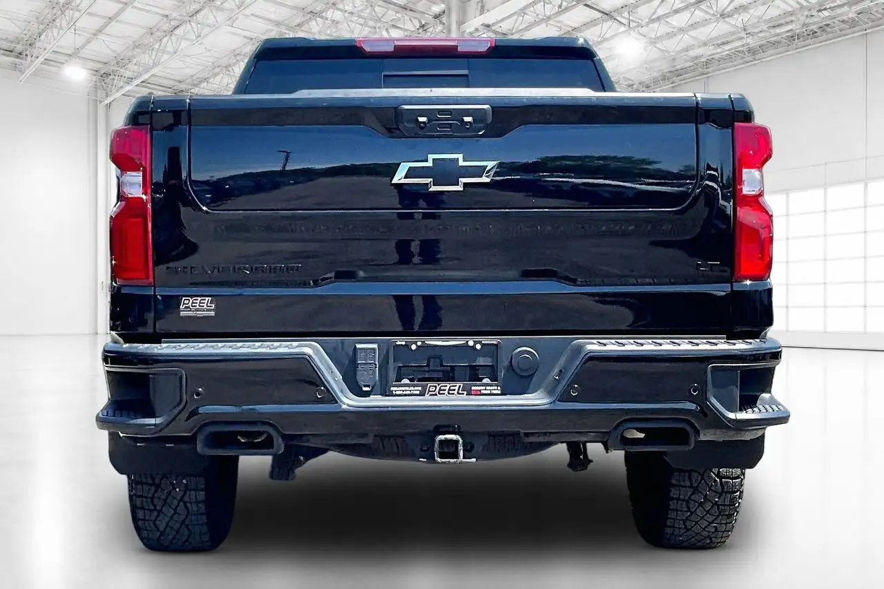 Chevrolet Silverado 1500 снимка Chevrolet Silverado 1500