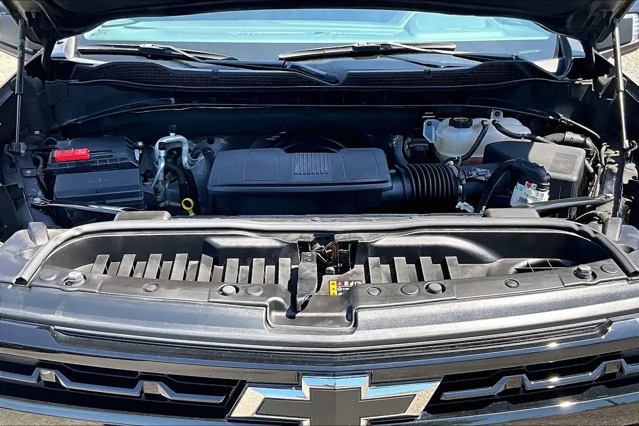 Chevrolet Silverado 1500 снимка Chevrolet Silverado 1500