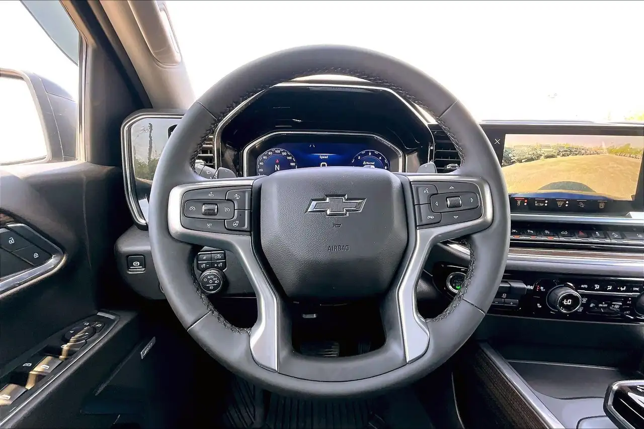 Chevrolet Silverado 1500 снимка Chevrolet Silverado 1500
