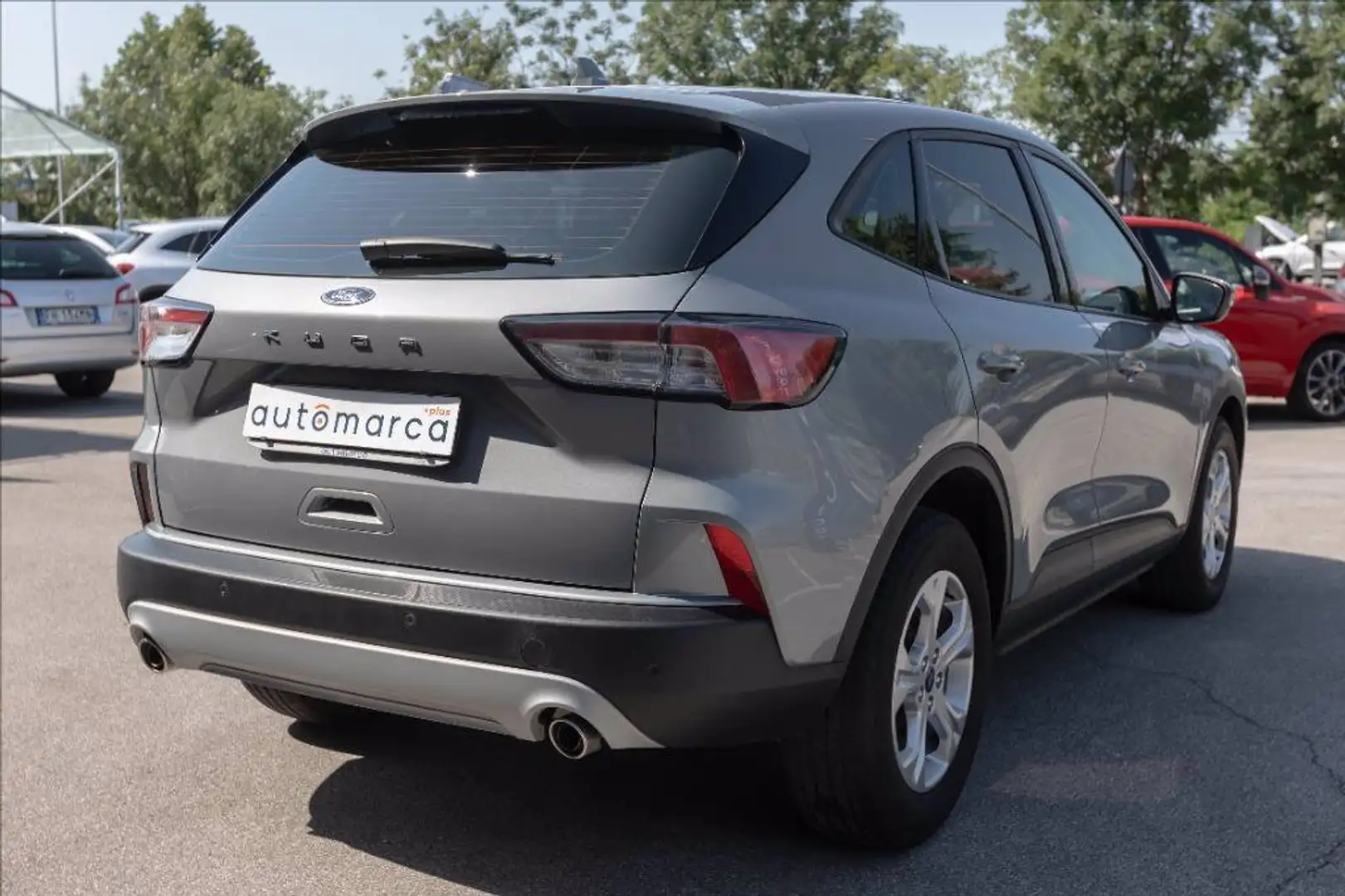 Ford Kuga 1.5 ecoblue Connect 2wd 120cv auto Grigio - 2