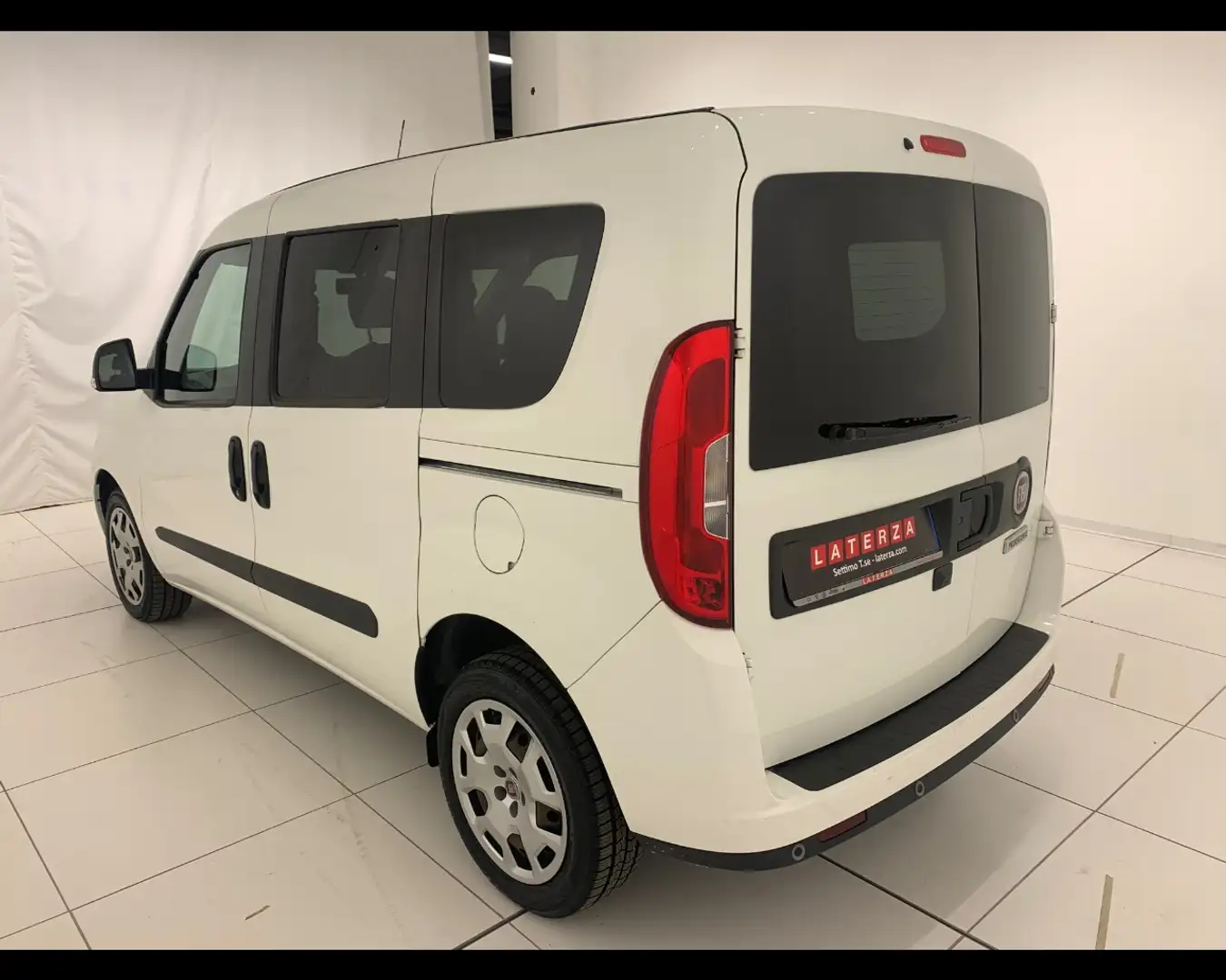 Fiat Doblo cargo combi N1 1.6 mjt CH1 Lounge IVA ESCLUSA Blanc - 2