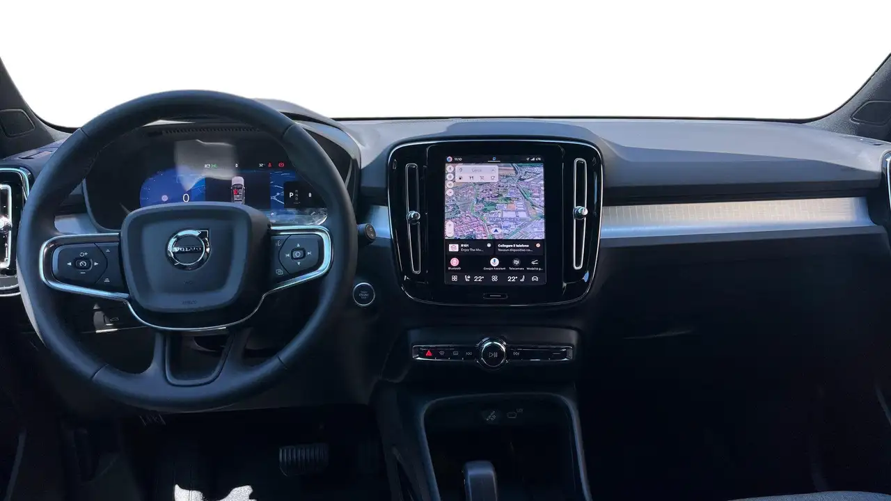 Volvo XC40 2026