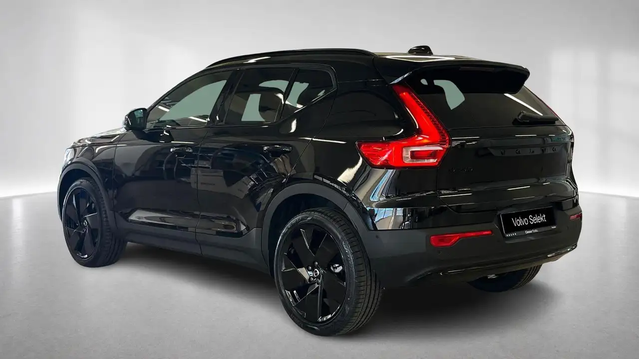 Volvo XC40 2026