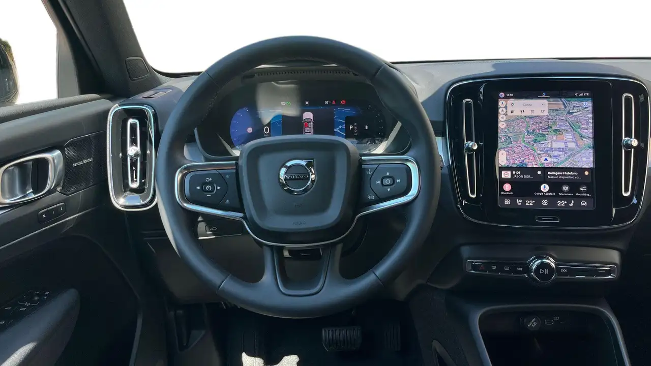 Volvo XC40 2026 — фото 10