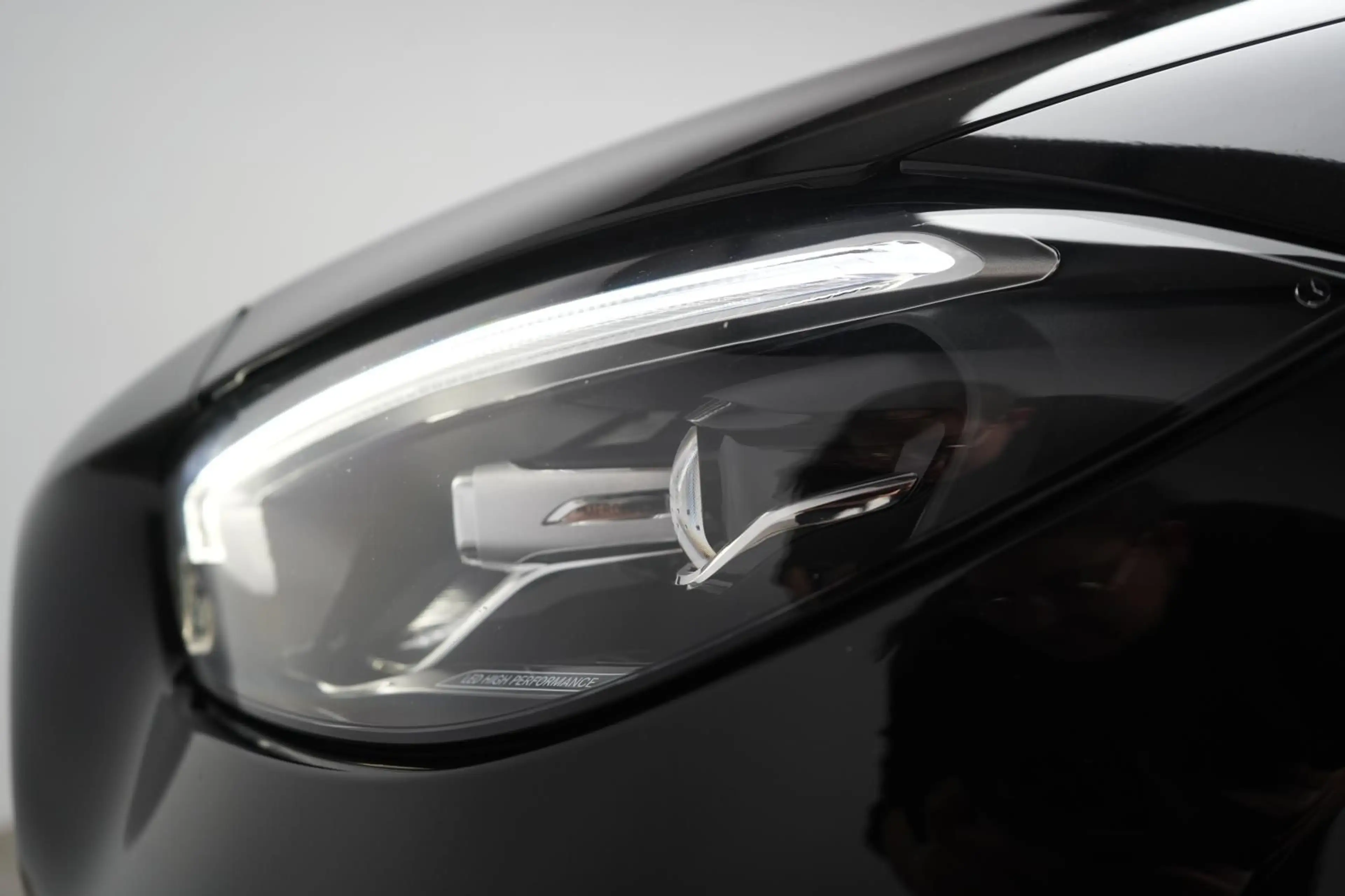 Mercedes-Benz C 300 d T 9G-Tronic AMG Line Night/Leder/Pano — photo 10