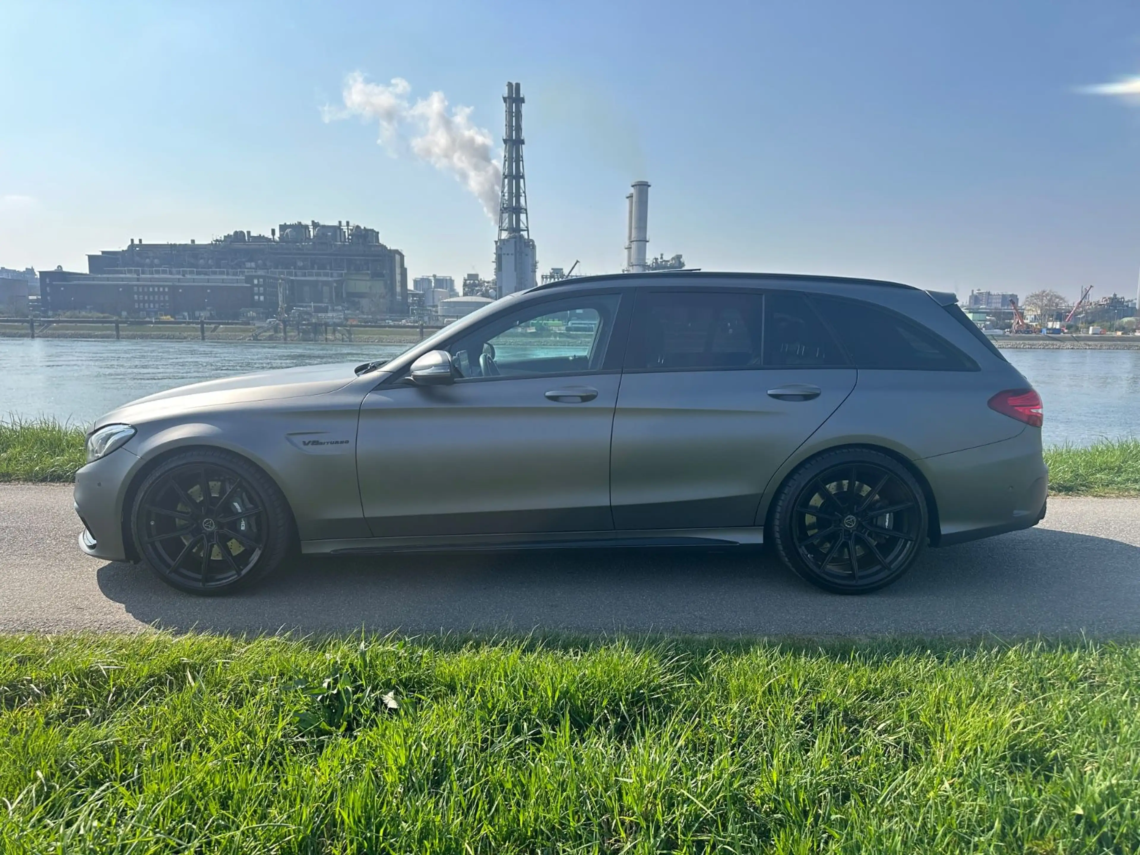 Mercedes-Benz C 63 AMG — photo 4