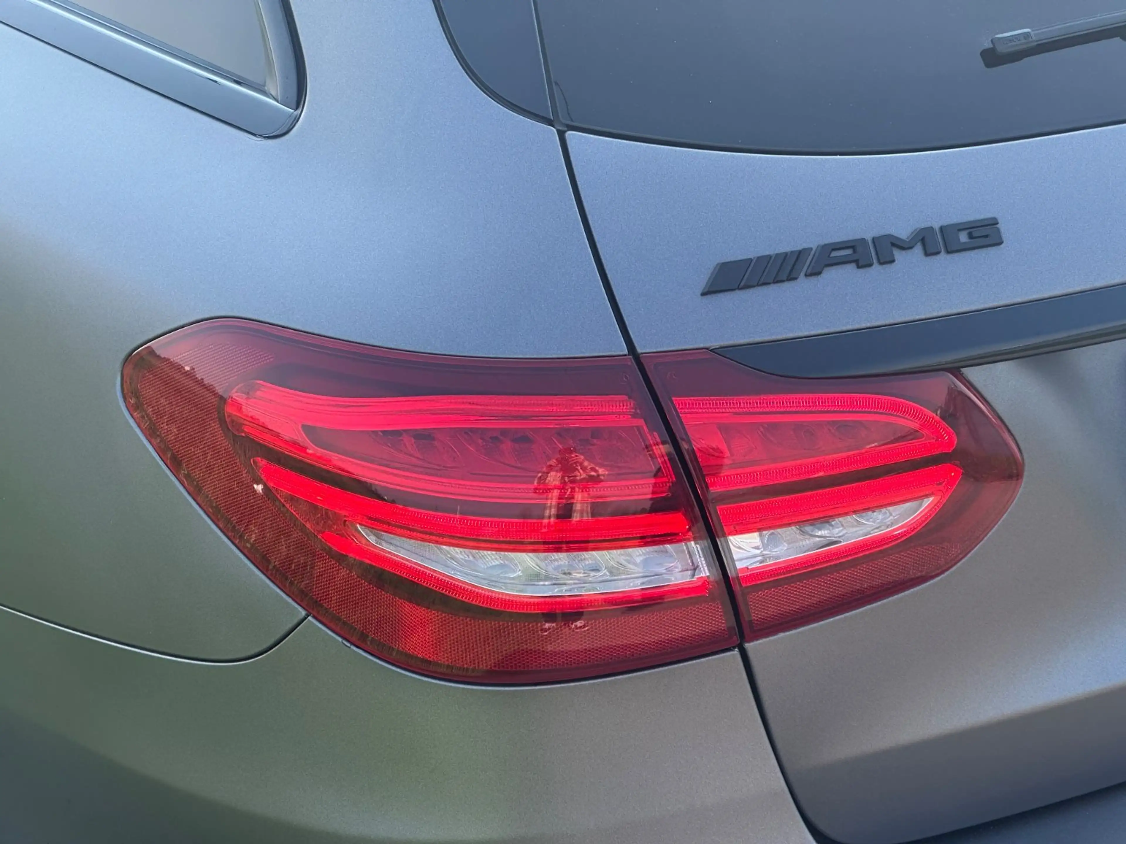 Mercedes-Benz C 63 AMG — photo 11