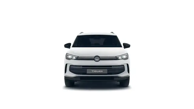 Volkswagen Tiguan view 4