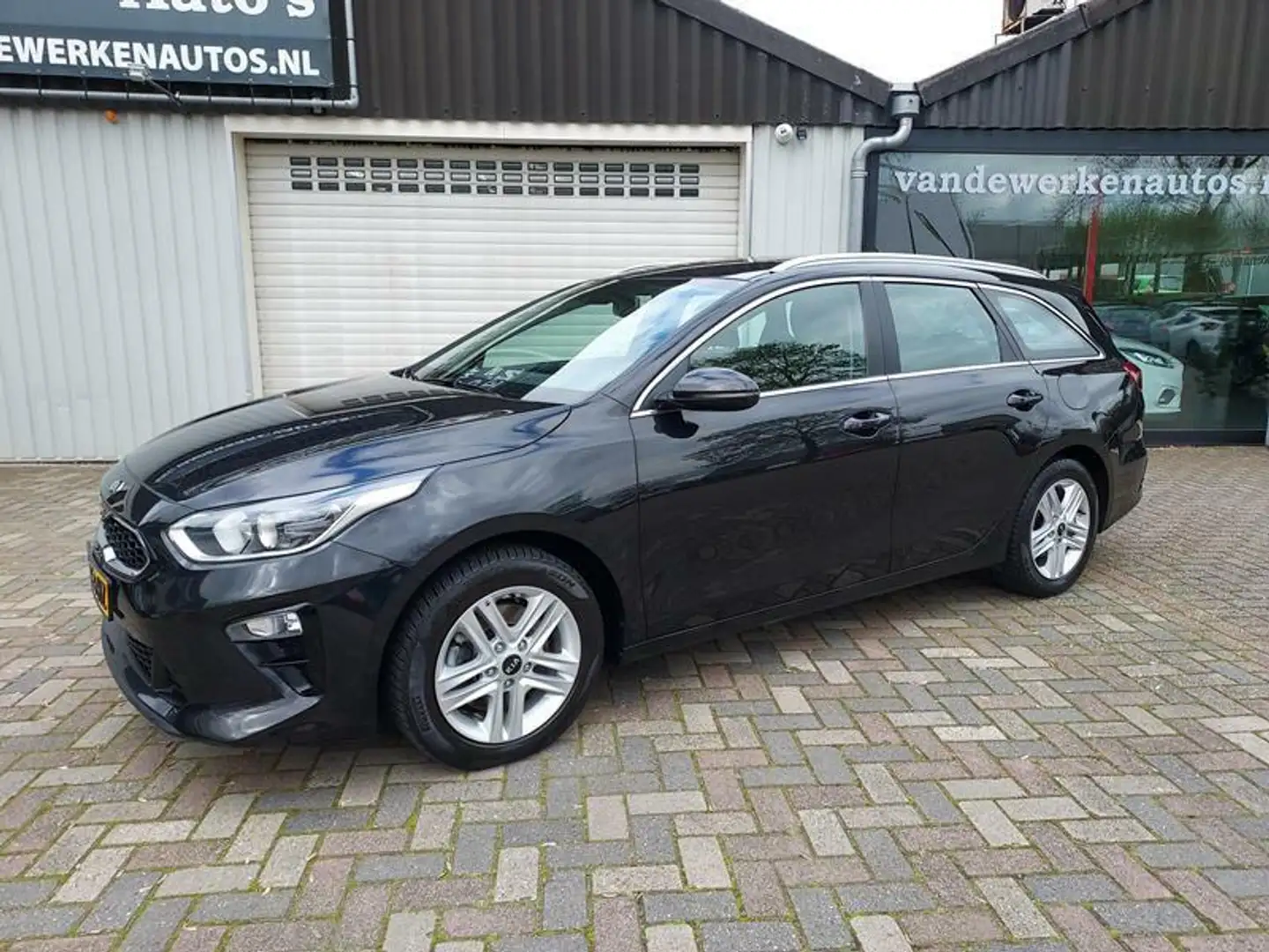 Kia Ceed SW / cee'd SW Sportswagon 1.0 T-GDi DynamicLine Clima|Navi|Camer Zwart - 2