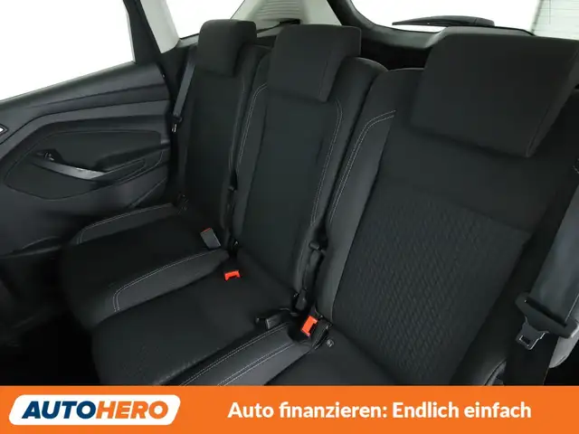 Ford C-Max view 14