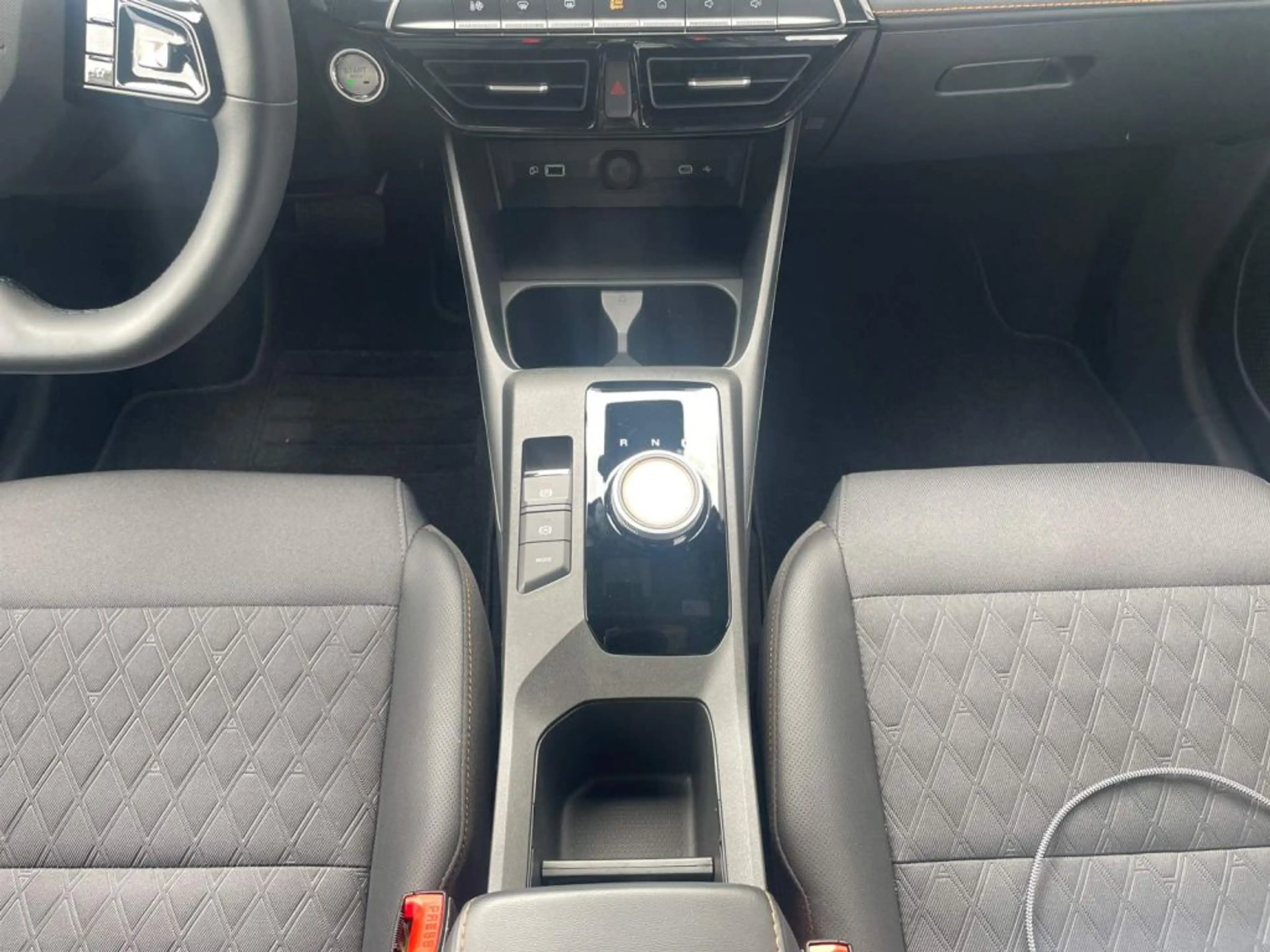 MG MG3 3 Hybrid+ Luxury — photo 13