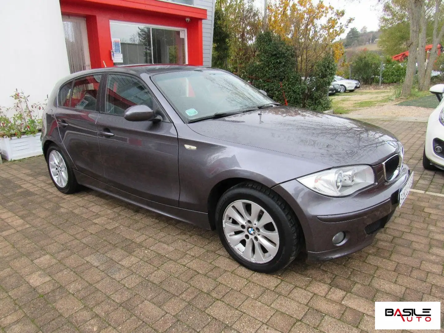 BMW 120 d 5 porte Attiva DPF Gris - 2