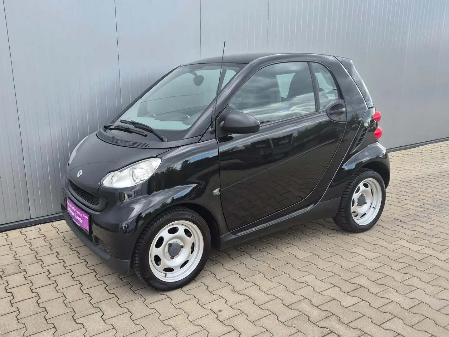 smart forTwo Micro Hybrid Drive 45 kW (451.334) Schwarz - 1