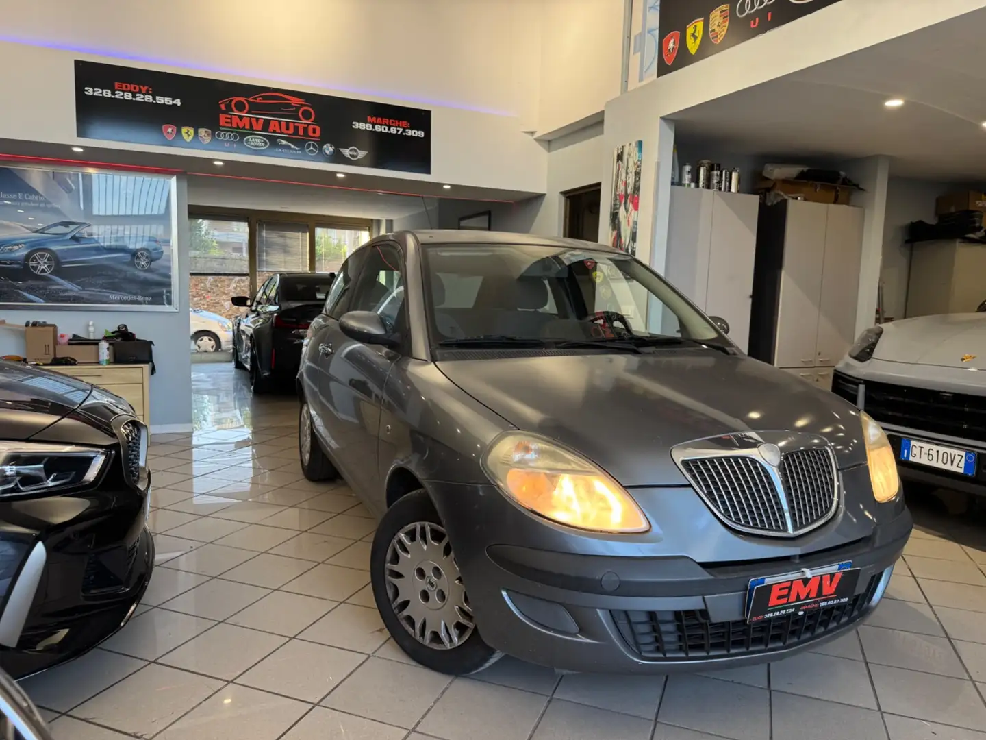 Lancia Ypsilon 1.2 frizione nuova dimostrabile in fattura Grigio - 1