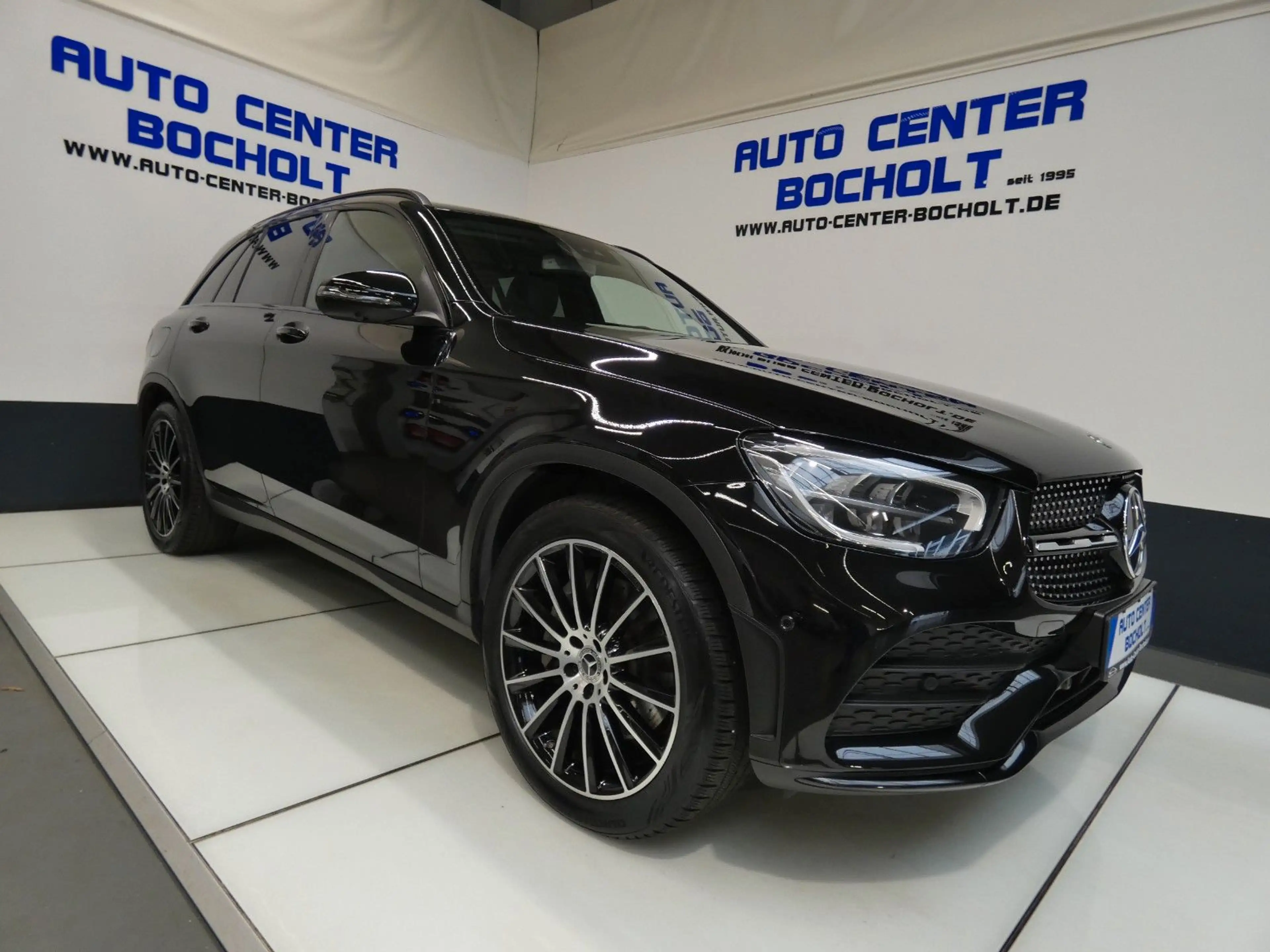 Mercedes-Benz GLC 200 4Matic 9G-Tronic AMG Line*Night-Paket — photo 3