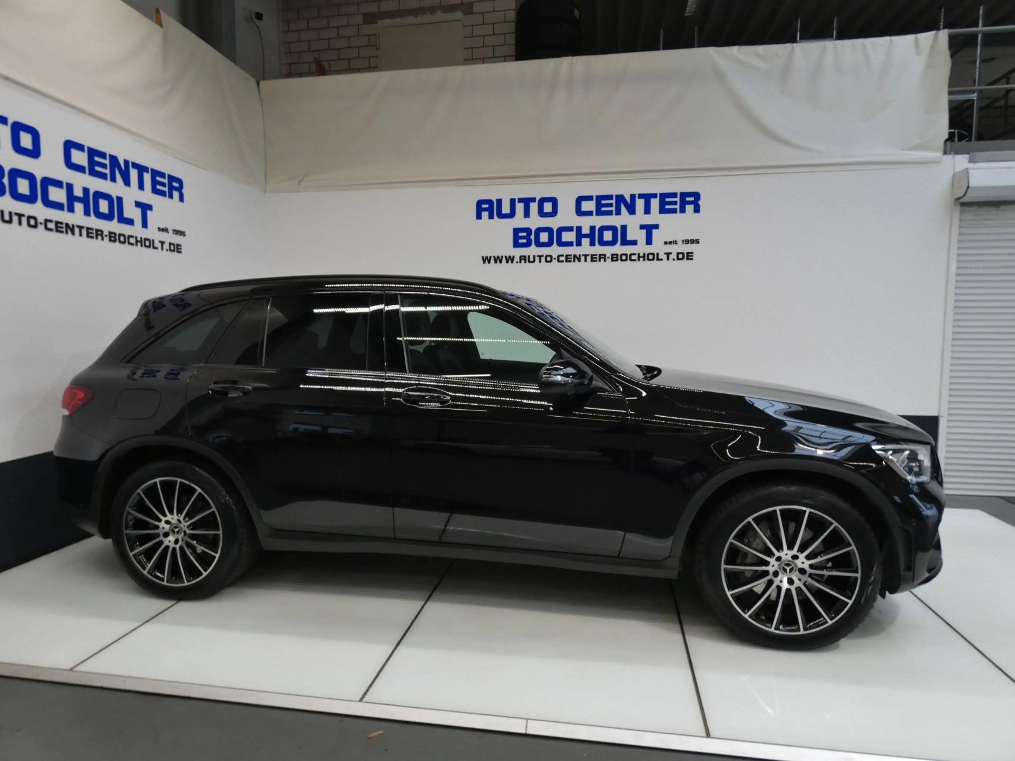 Mercedes-Benz GLC 200 4Matic 9G-Tronic AMG Line*Night-Paket — photo 5