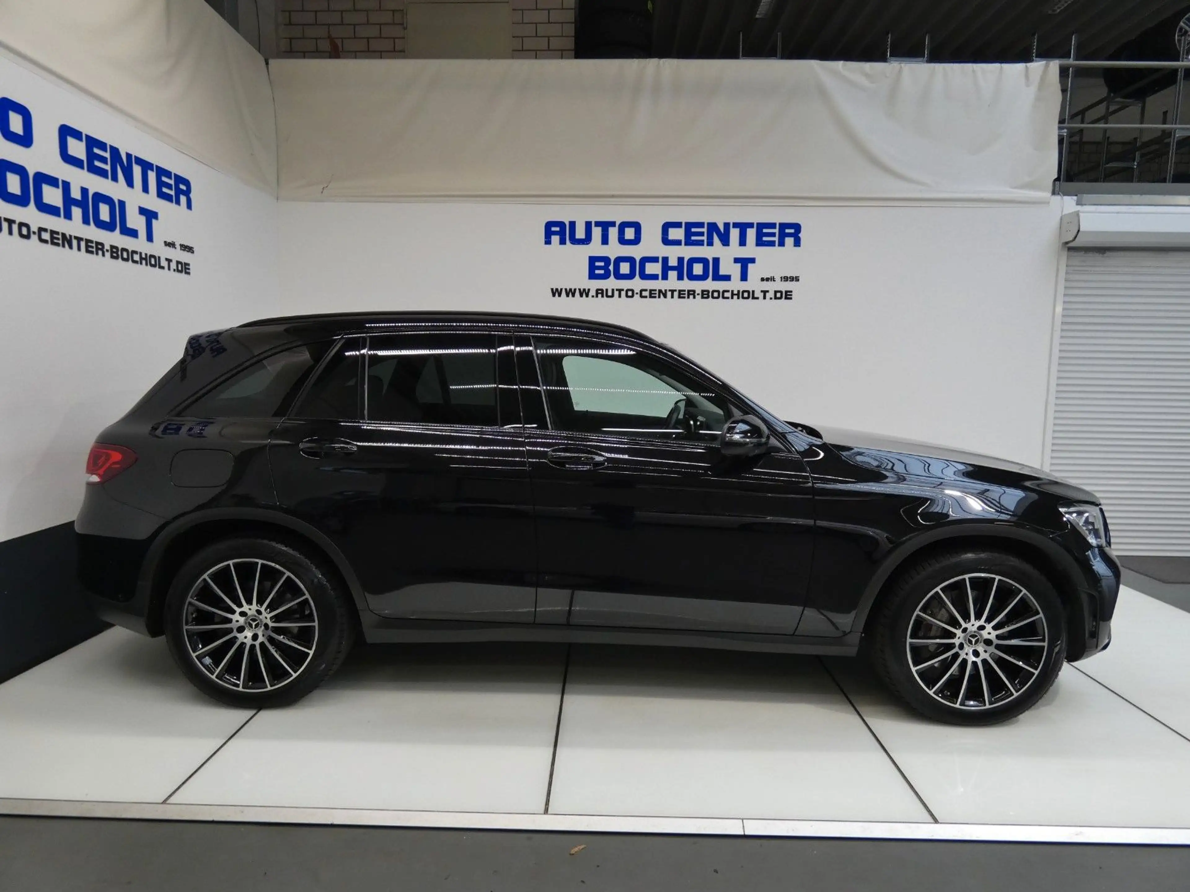Mercedes-Benz GLC 200 4Matic 9G-Tronic AMG Line*Night-Paket — photo 6
