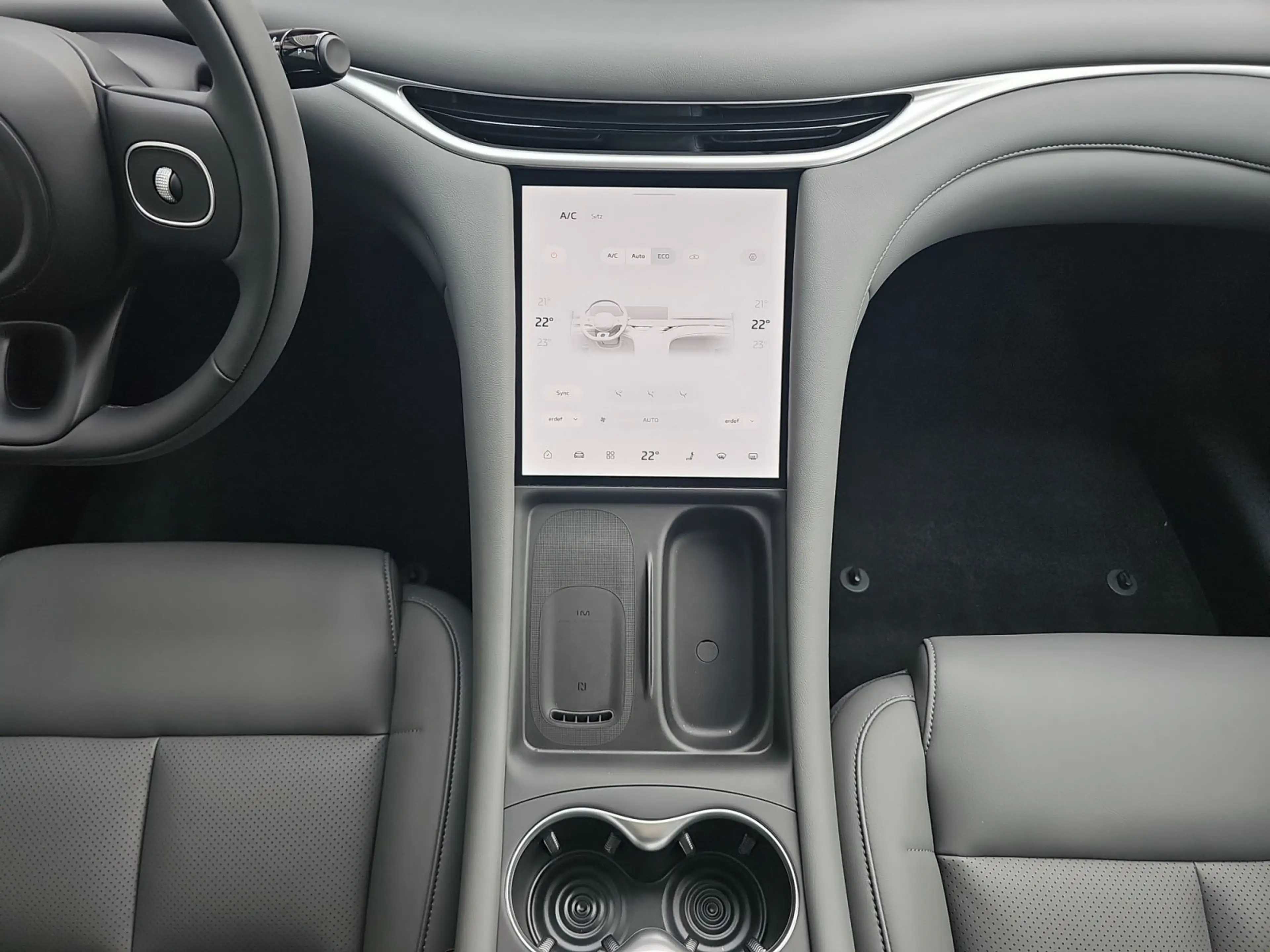MG IM5 Premium RWD AWD-Lenkung, 360; Navi — photo 10