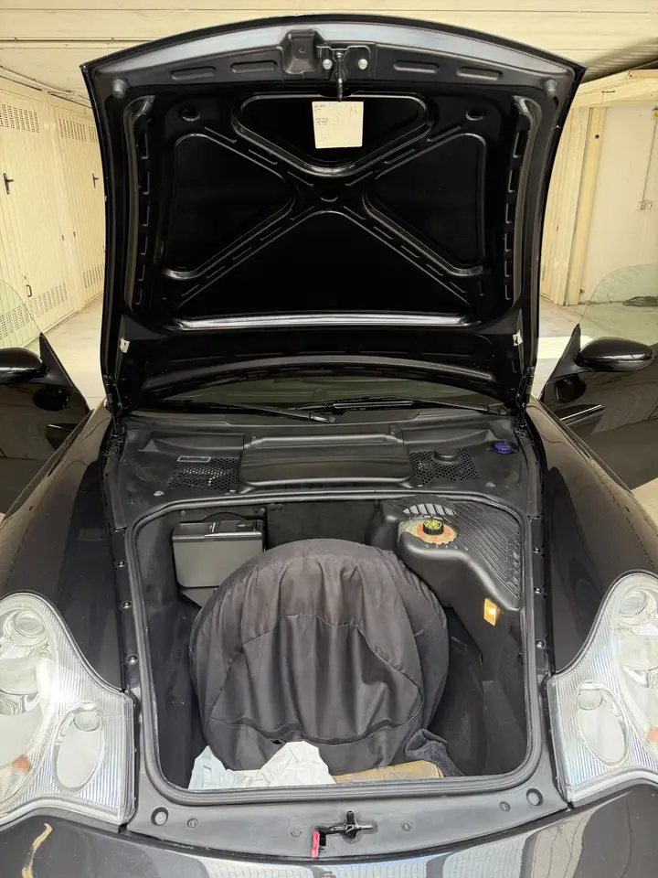 Porsche 996 911 Coupe 3.6 Carrera, foto 10