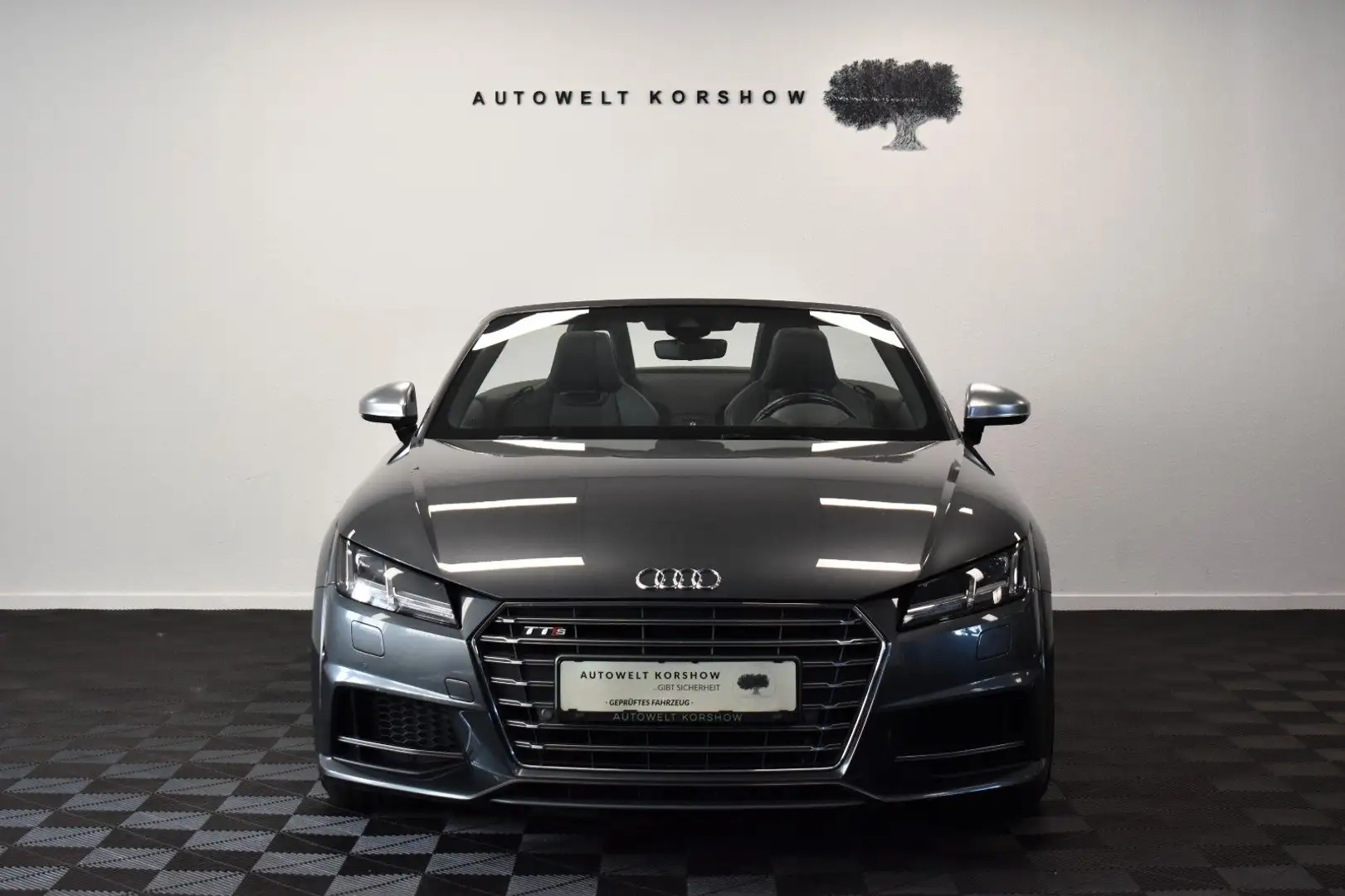 Audi TTS Roadster 2.0 quattro *MATRIX *B&O *NACKENHZG Grau - 2