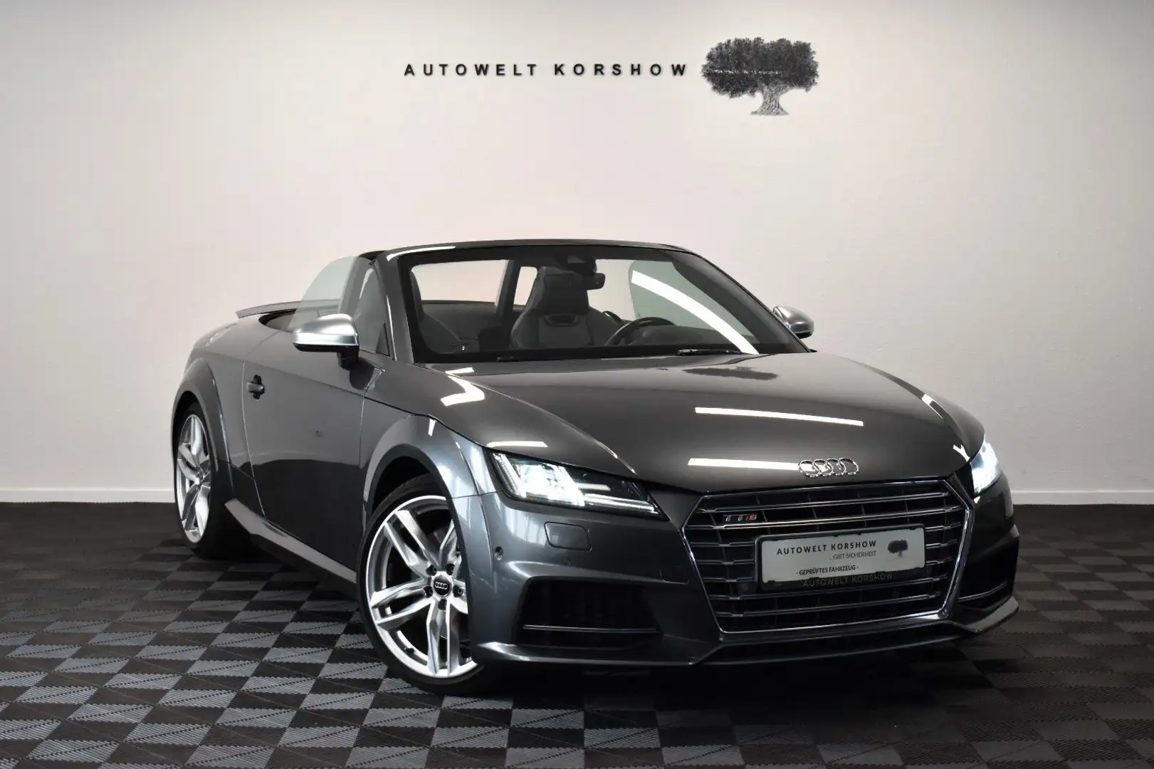 Audi TTS Roadster 2.0 quattro *MATRIX *B&O *NACKENHZG Grau - 1