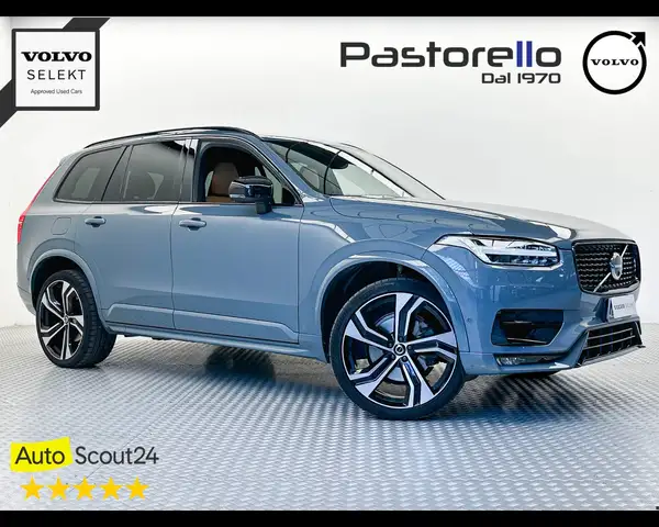 Volvo XC90 B5 (d) AWD automatico 7 posti Plus Dark