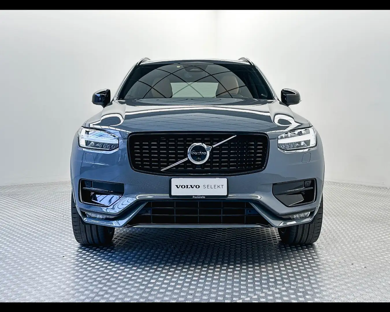 Volvo XC90 B5 (d) AWD automatico 7 posti Plus Dark Argent - 2