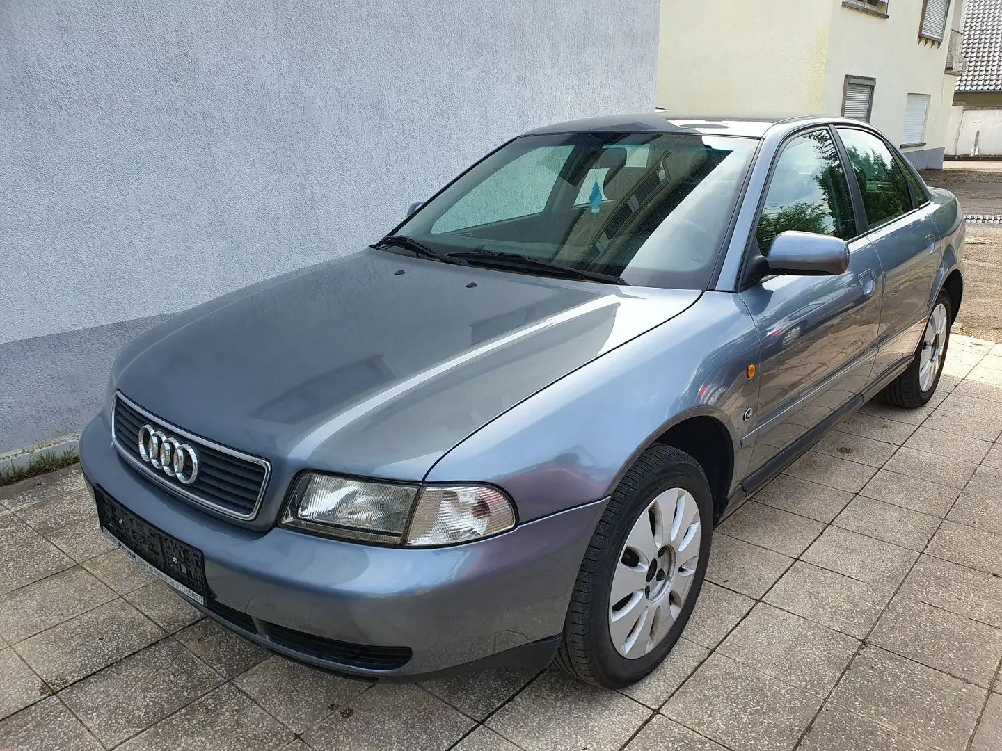 Audi A4 1.6 Klima Tüv neu Grau - 2