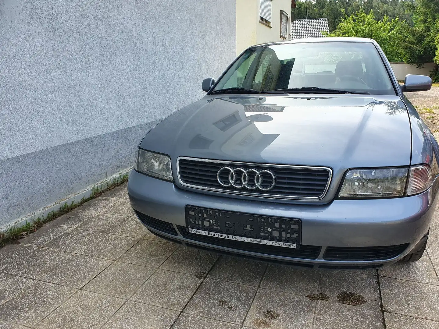 Audi A4 1.6 Klima Tüv neu Grau - 1