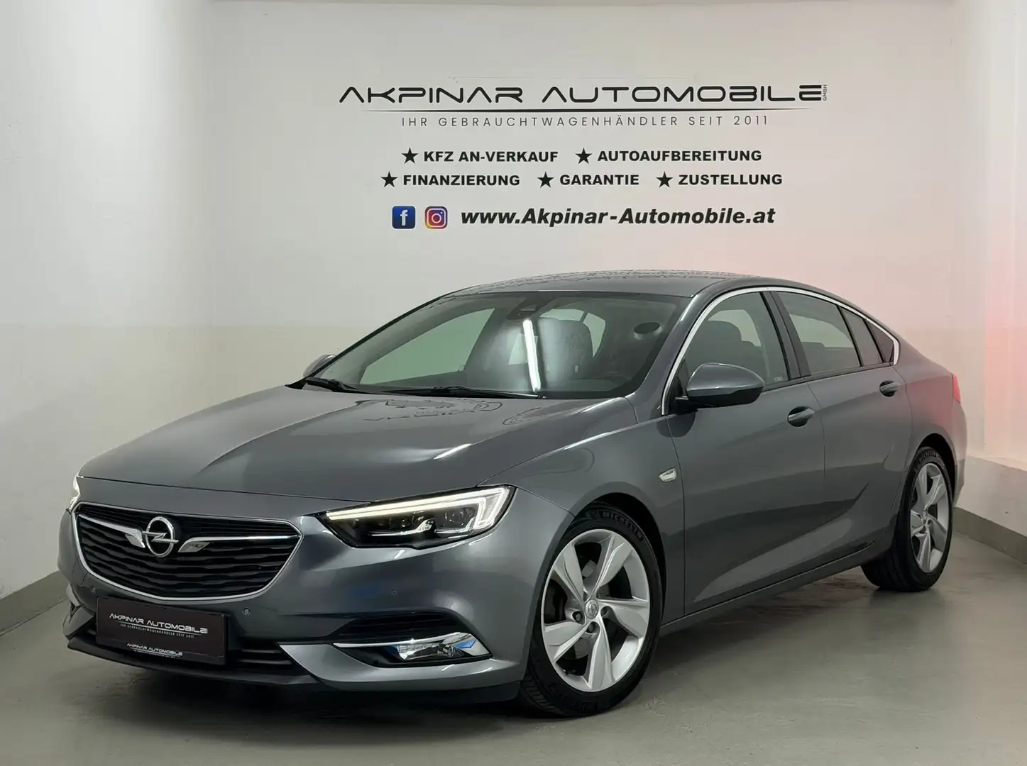 Opel Insignia Grand Sport 2.0 CDTI ACC - NAVI - LED Grau - 1