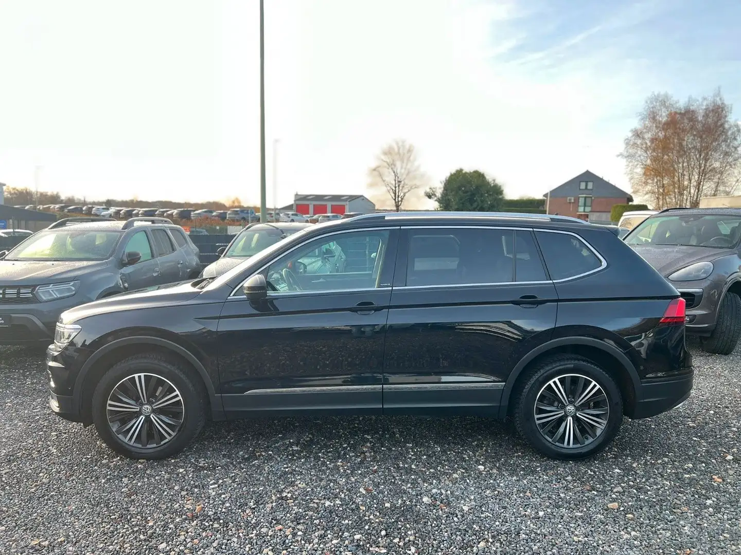 Volkswagen Tiguan Allspace TIGUAN ALLSPACE IQ.DRIVE-HIGHLINE-360 KAMERA-LED Schwarz - 2