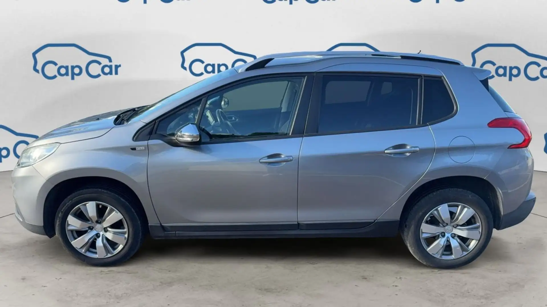 Peugeot 2008 1.2 PureTech 82 Style - 2