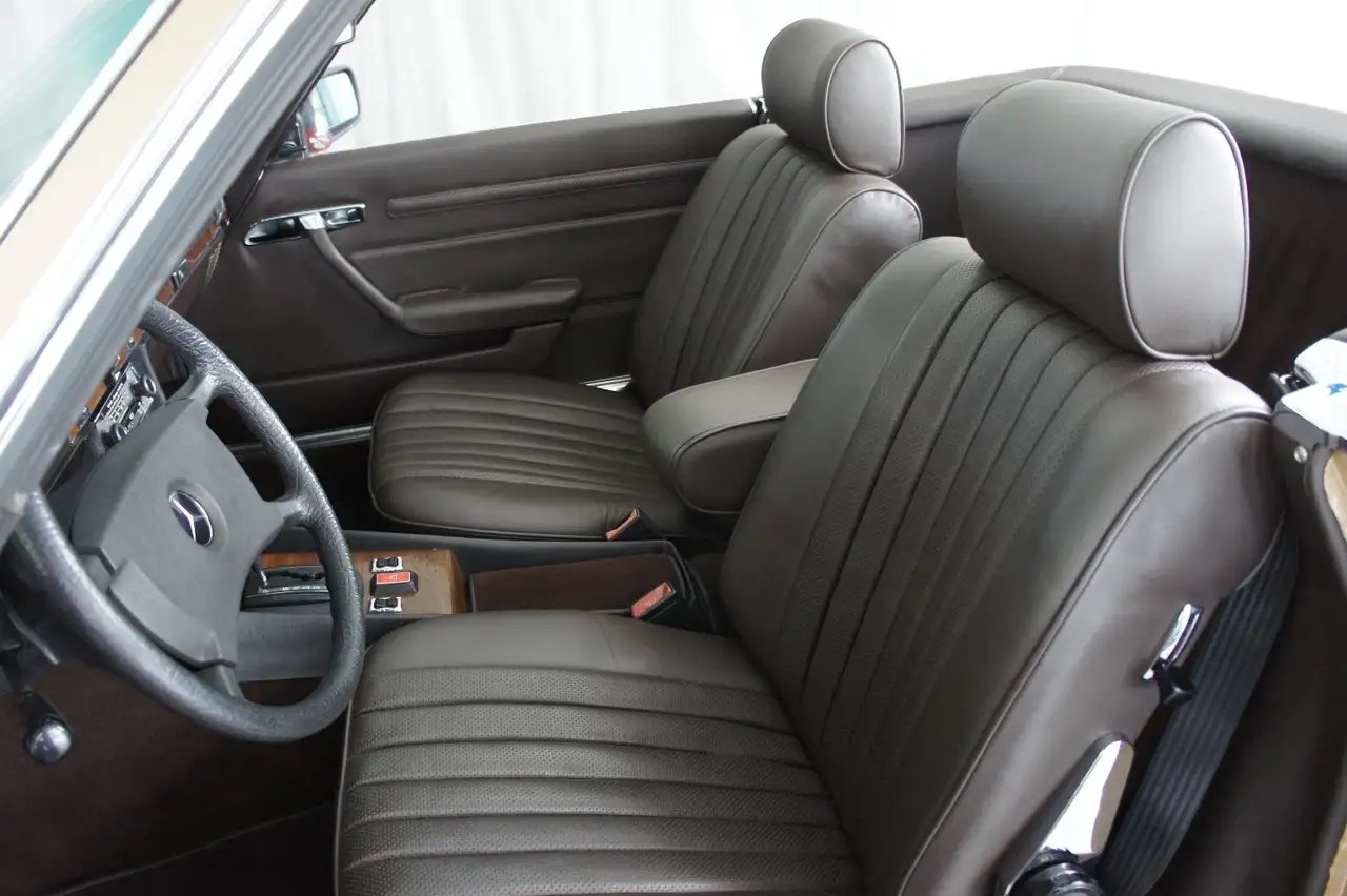 Mercedes-Benz SL 380 mit H-Kennzeichen K005-953, foto 11