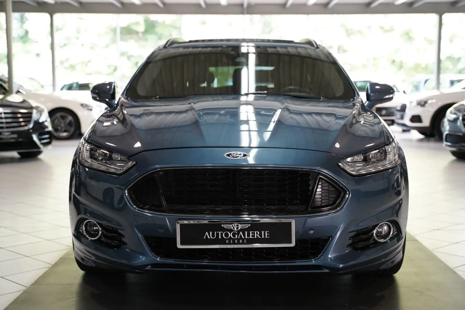 Ford Mondeo ST-Line*PANO*LED*NAVI*TEILLEDER*KAMERA* Bleu - 2