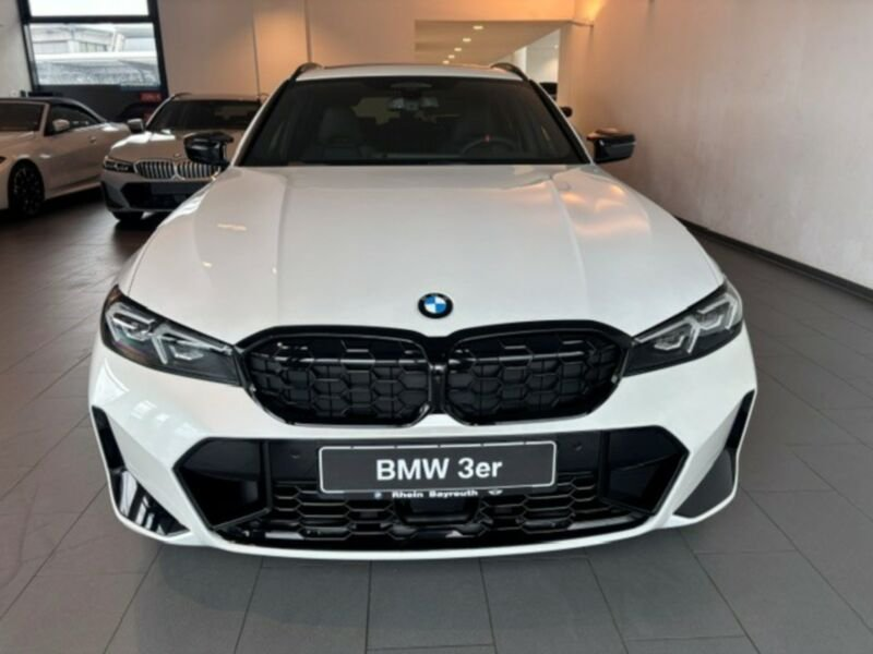 BMW 340 Mi xDrive Touring — photo 3