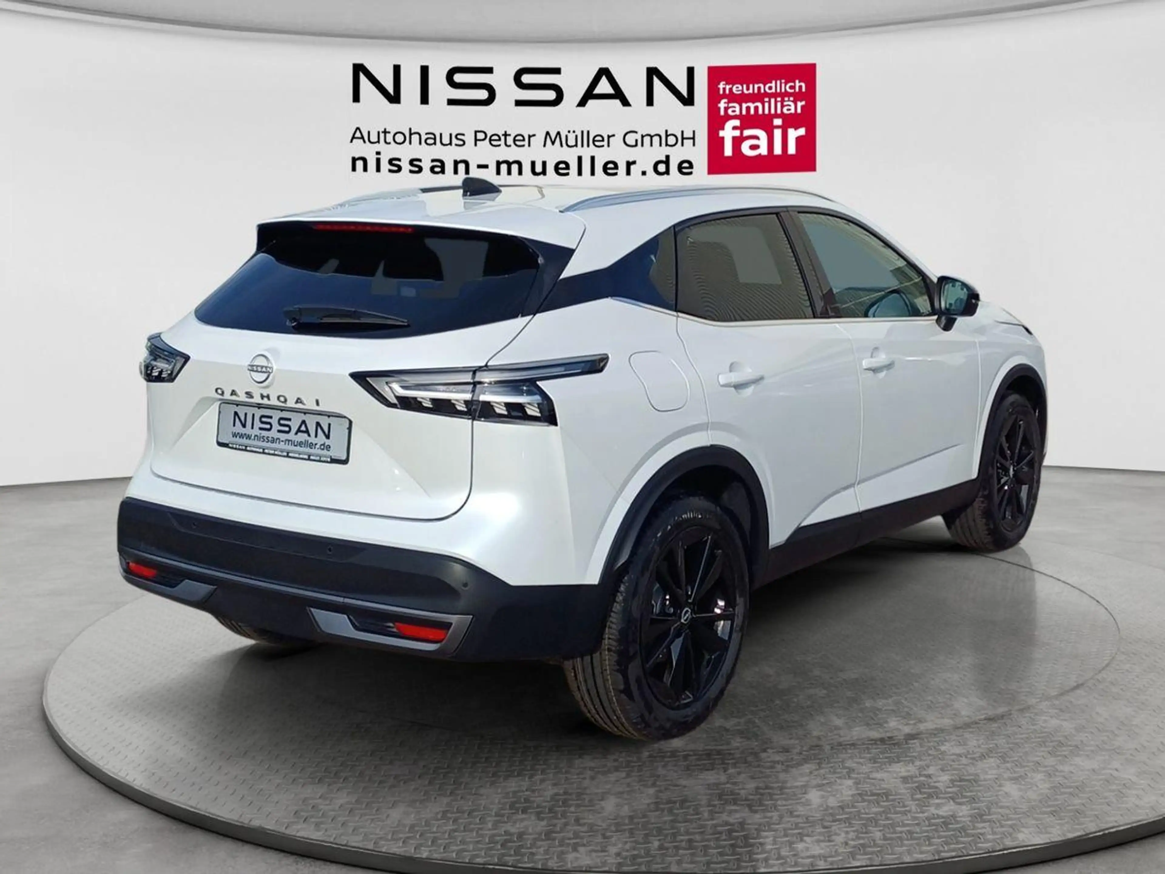 Nissan Qashqai 1.3 DIG-T MHEV 158 PS Xtronic 4x2 Tekna PGD HUD — photo 5
