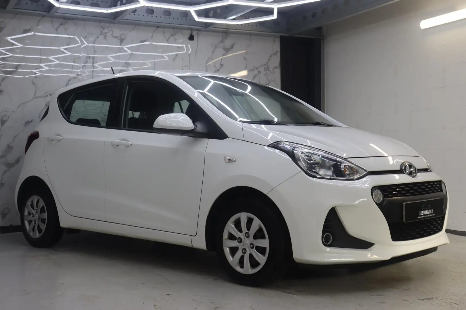 Hyundai i10 1.0i Comfort Wit - 2